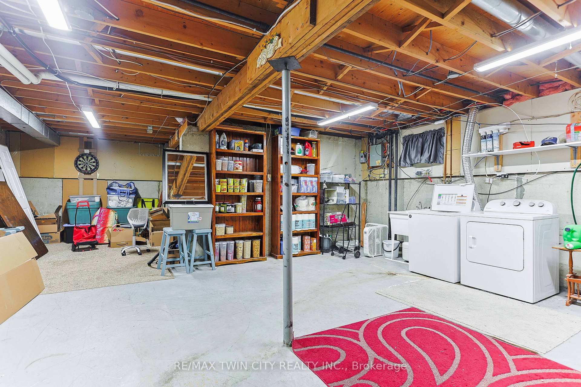 Photo 25 of 22 Telfer Court, Brant, Paris — HOMEH