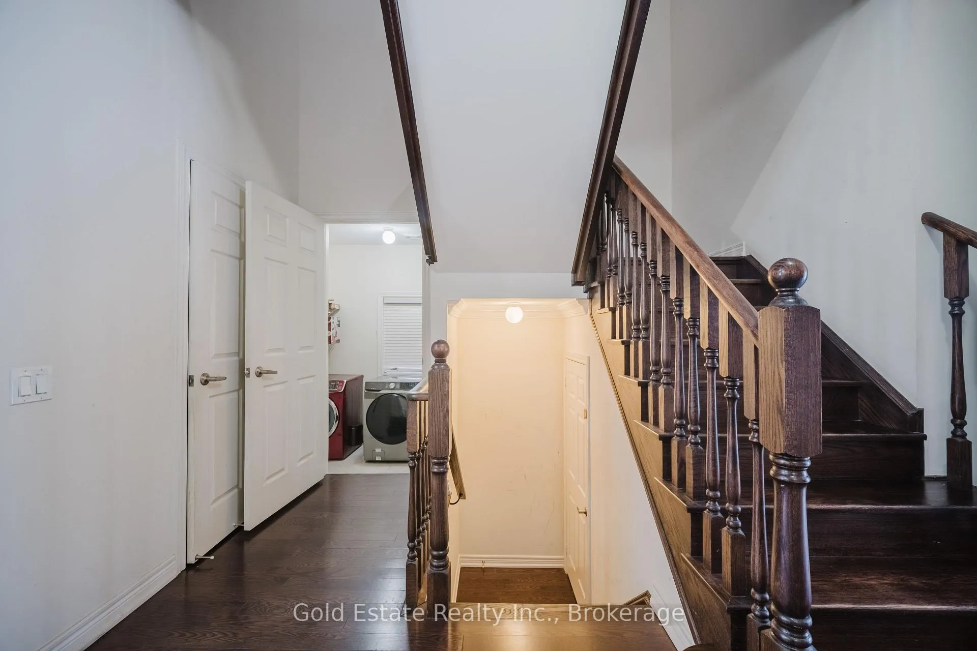 Photo 6 of 69 Blackberry Valley Crescent, Caledon, Rural Caledon — HOMEH