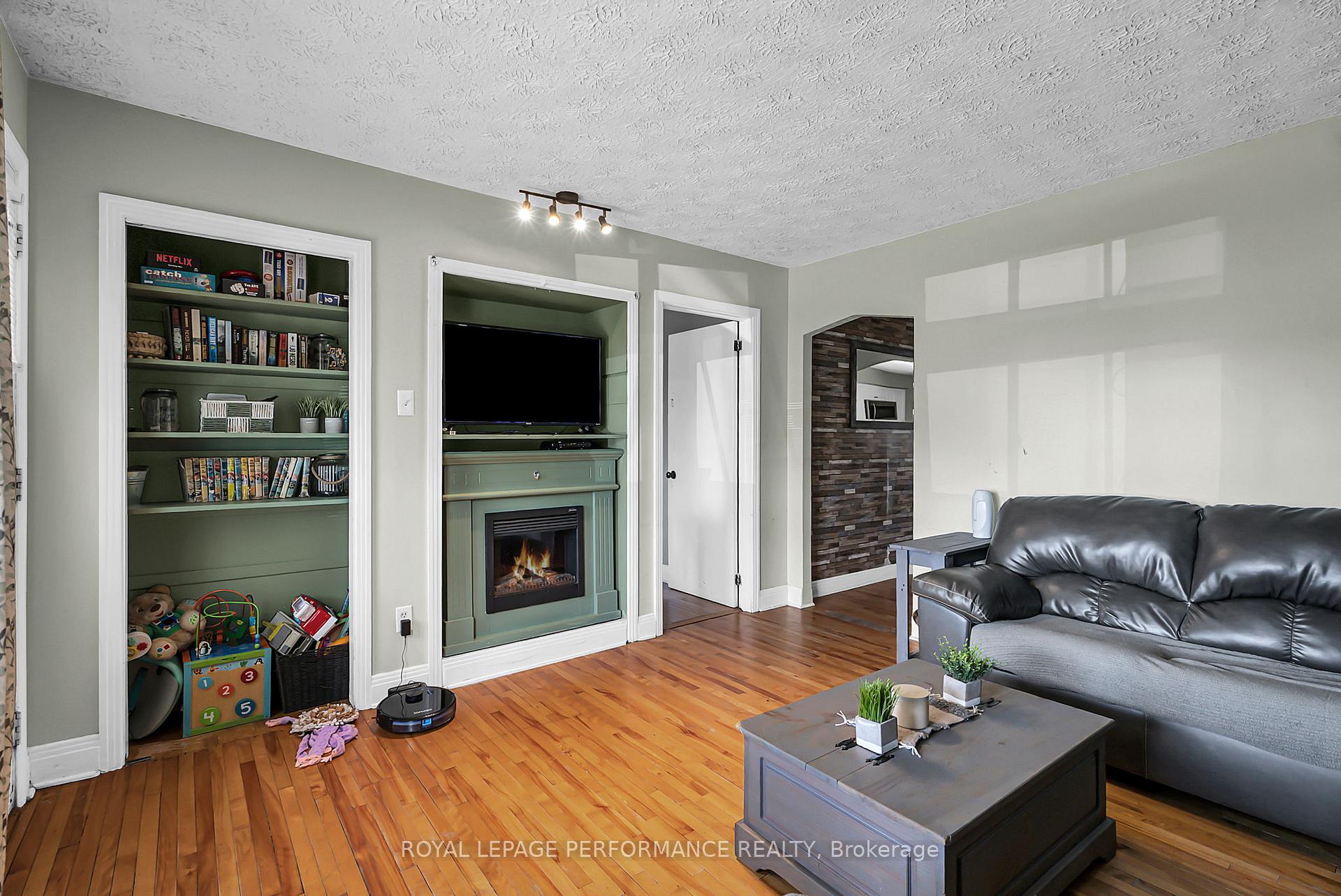 Photo 5 of 409 Belmont Street, Cornwall — HOMEH