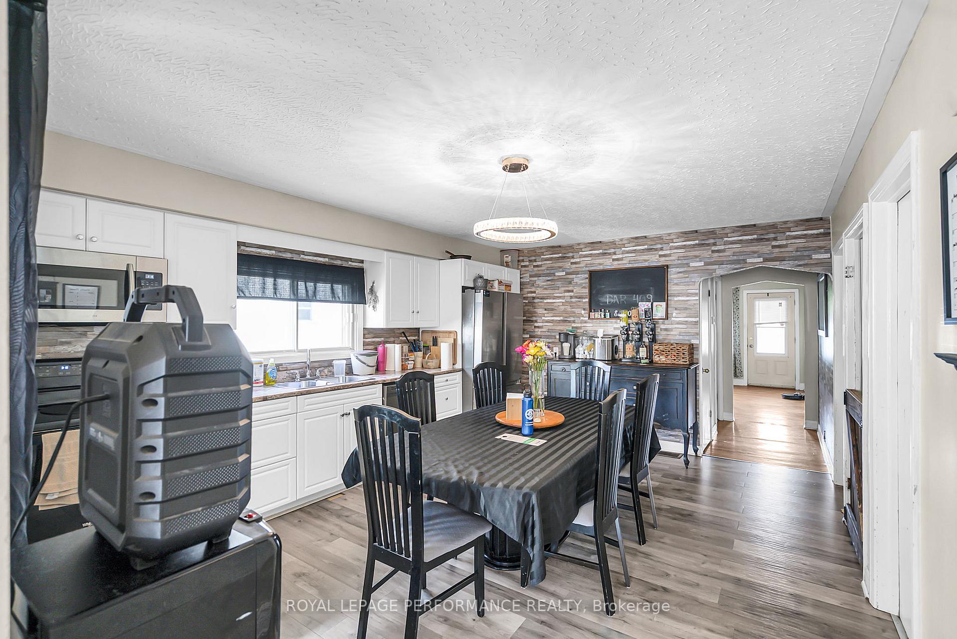 Photo 8 of 409 Belmont Street, Cornwall — HOMEH