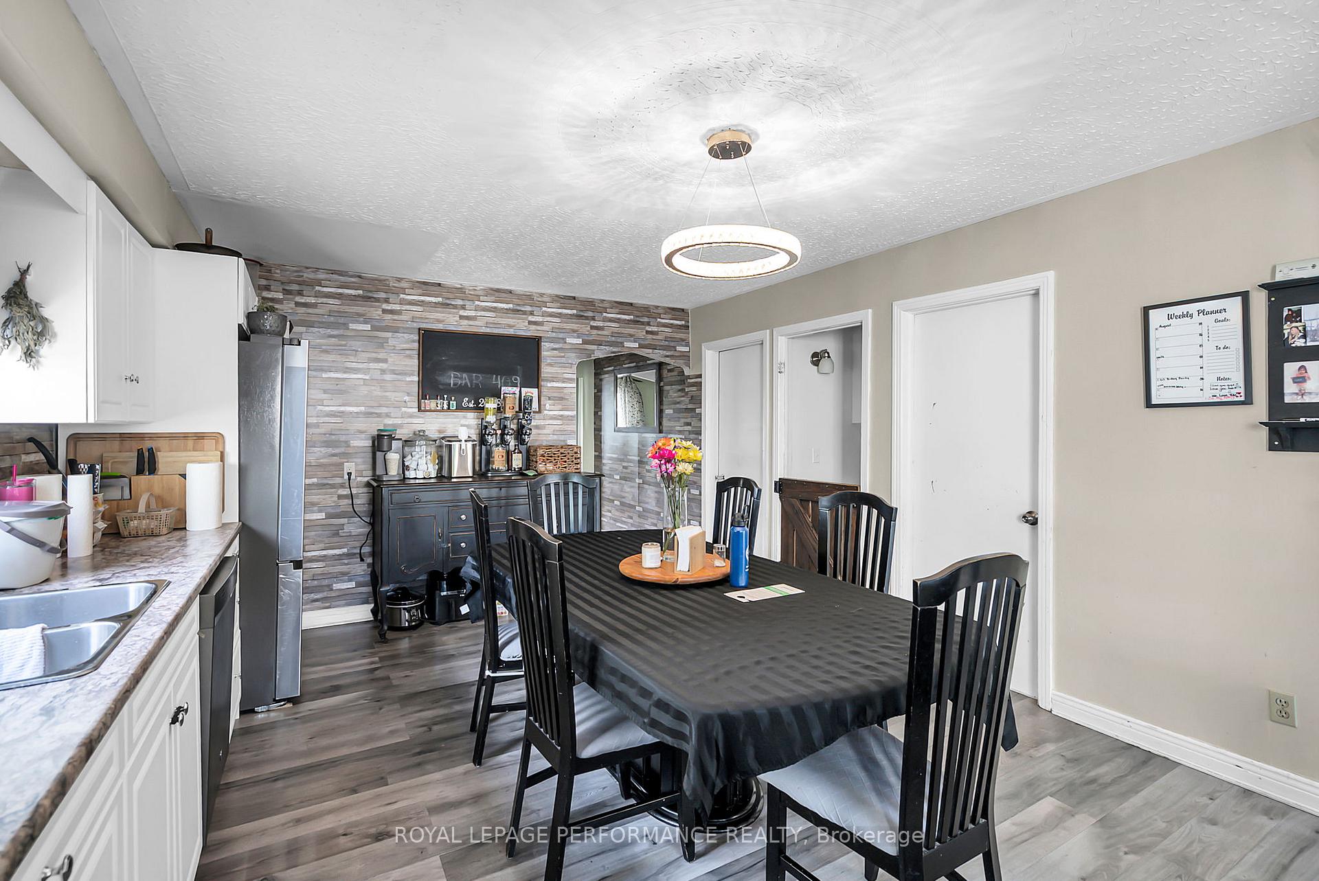 Photo 11 of 409 Belmont Street, Cornwall — HOMEH