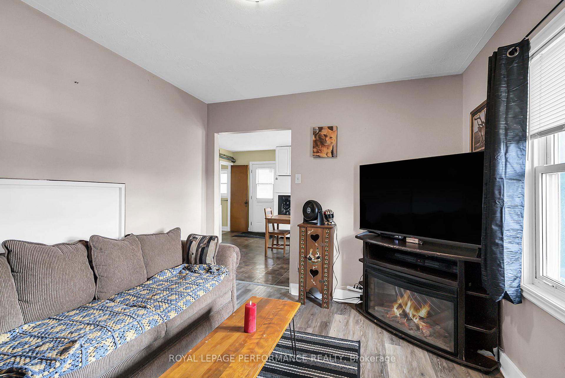 Photo 29 of 409 Belmont Street, Cornwall — HOMEH