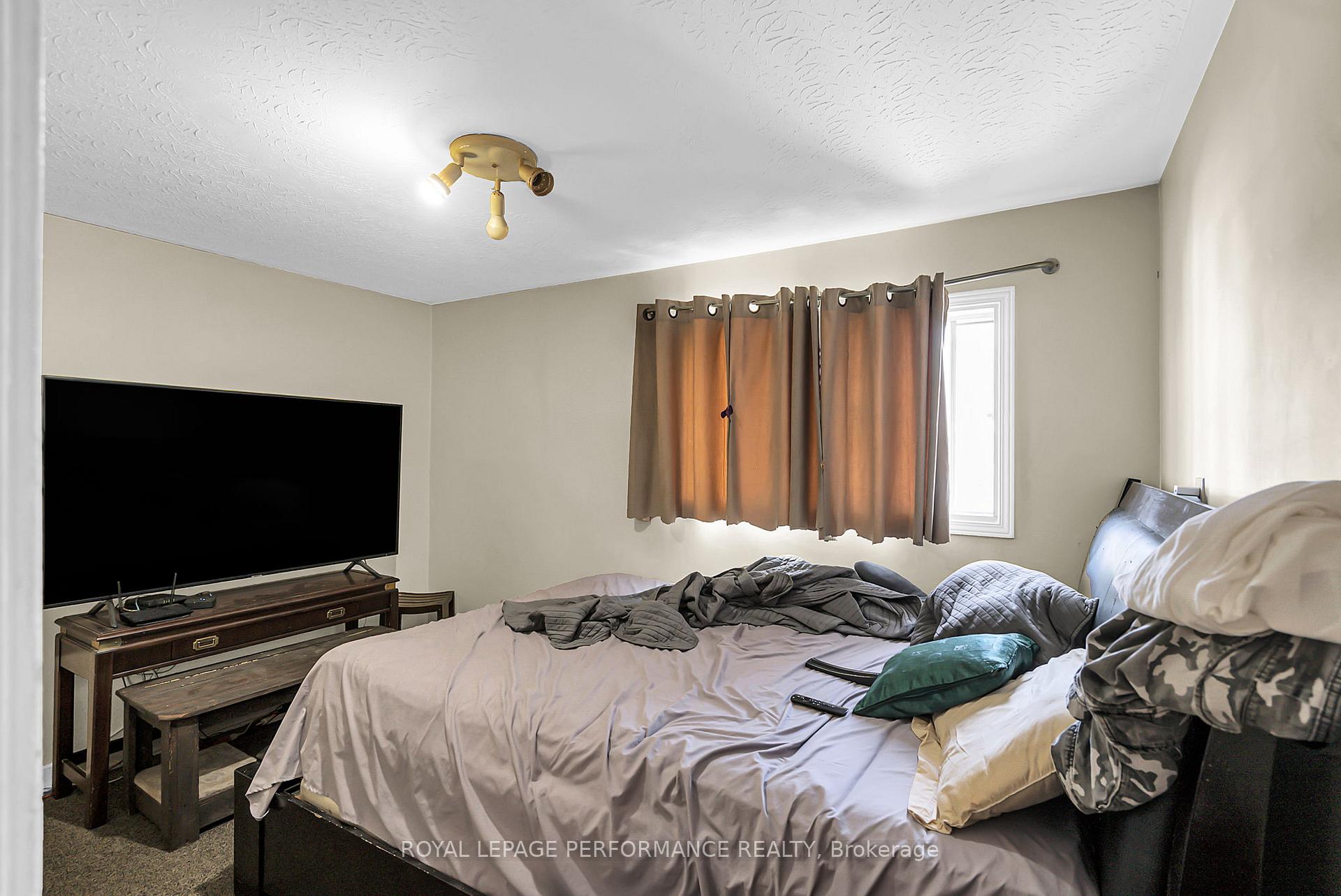 Photo 41 of 409 Belmont Street, Cornwall — HOMEH