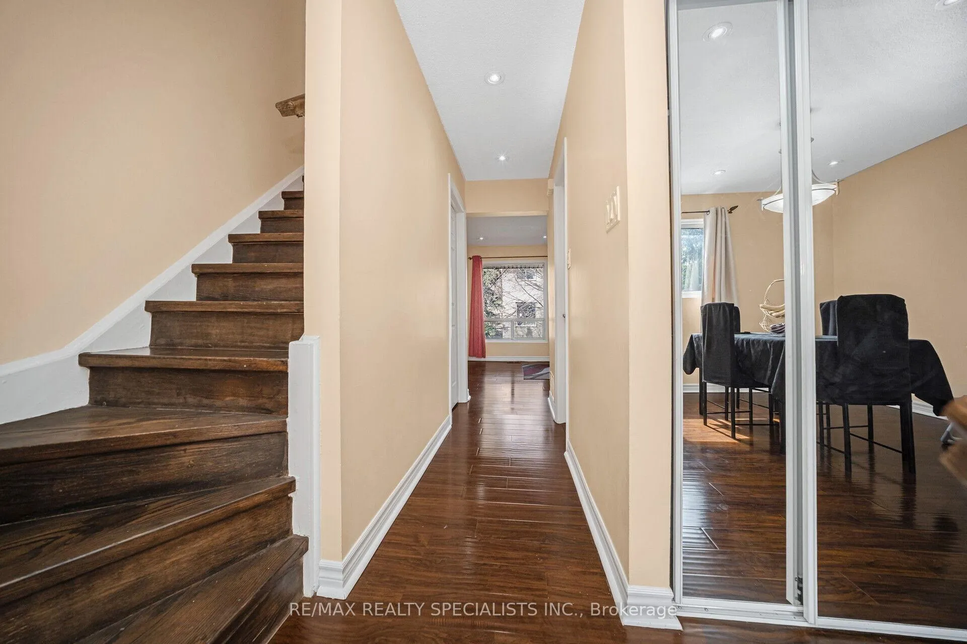 Photo 23 of 46 Carleton Place, Brampton, Bramalea West Industrial — HOMEH