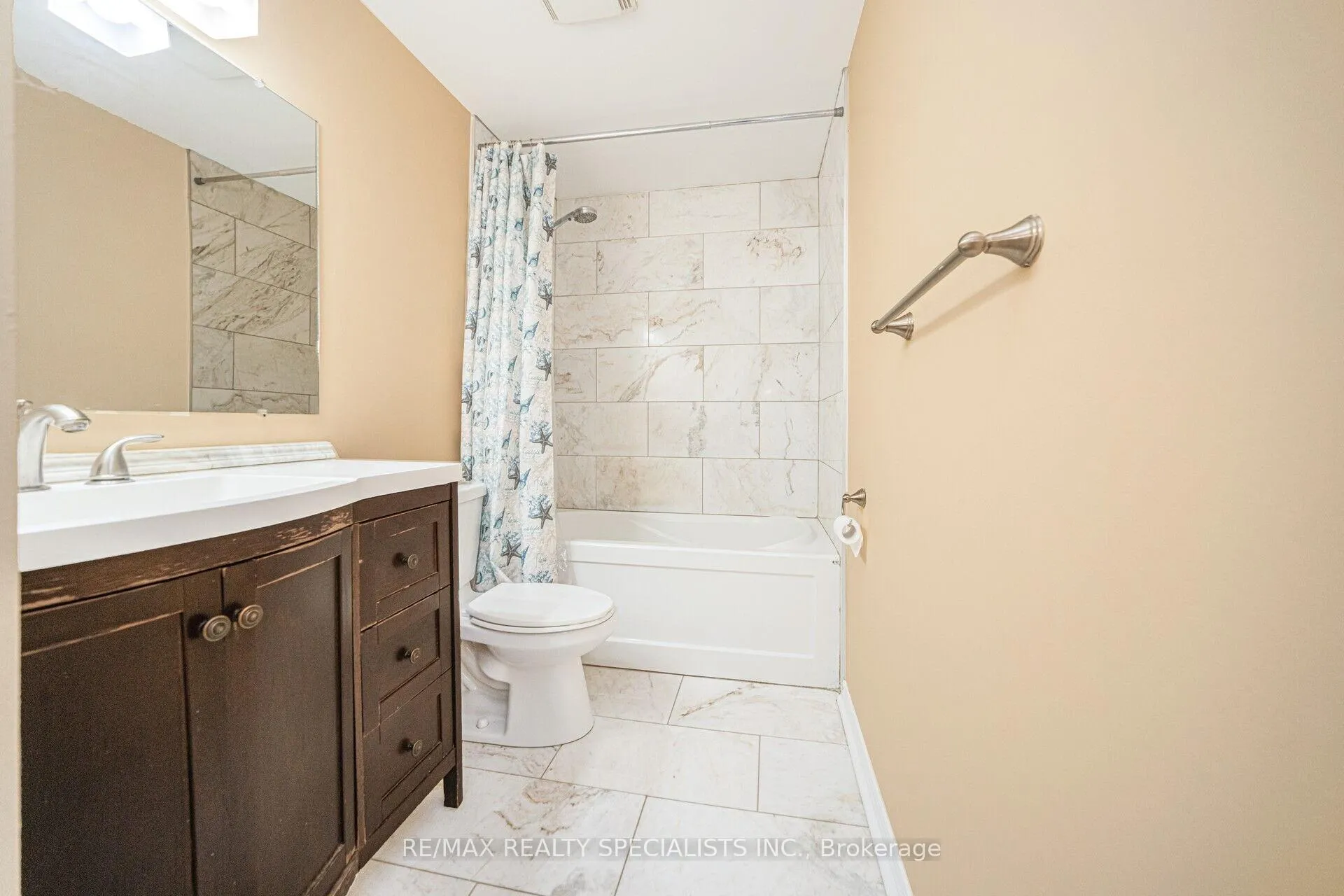 Photo 39 of 46 Carleton Place, Brampton, Bramalea West Industrial — HOMEH