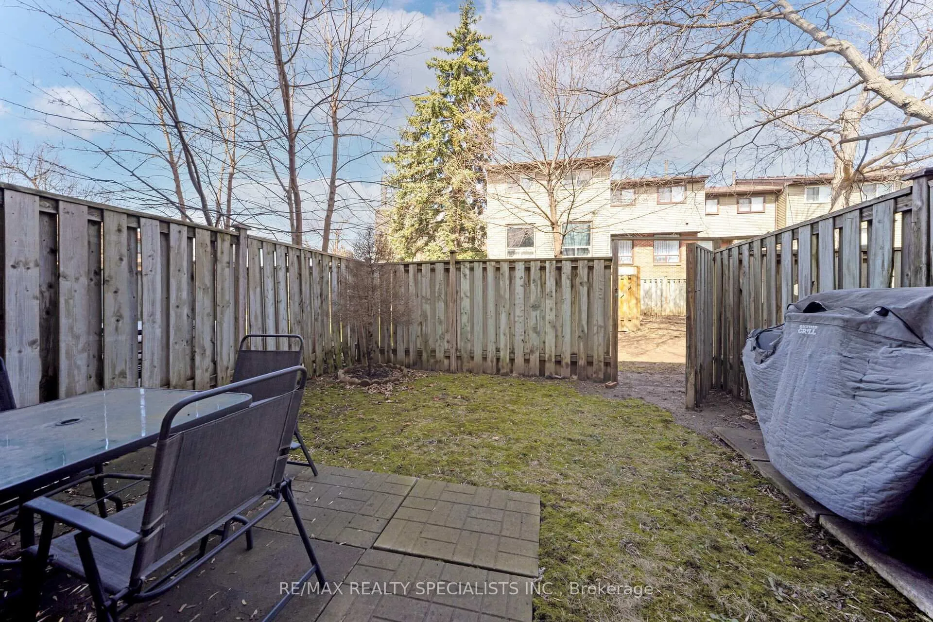 Photo 49 of 46 Carleton Place, Brampton, Bramalea West Industrial — HOMEH