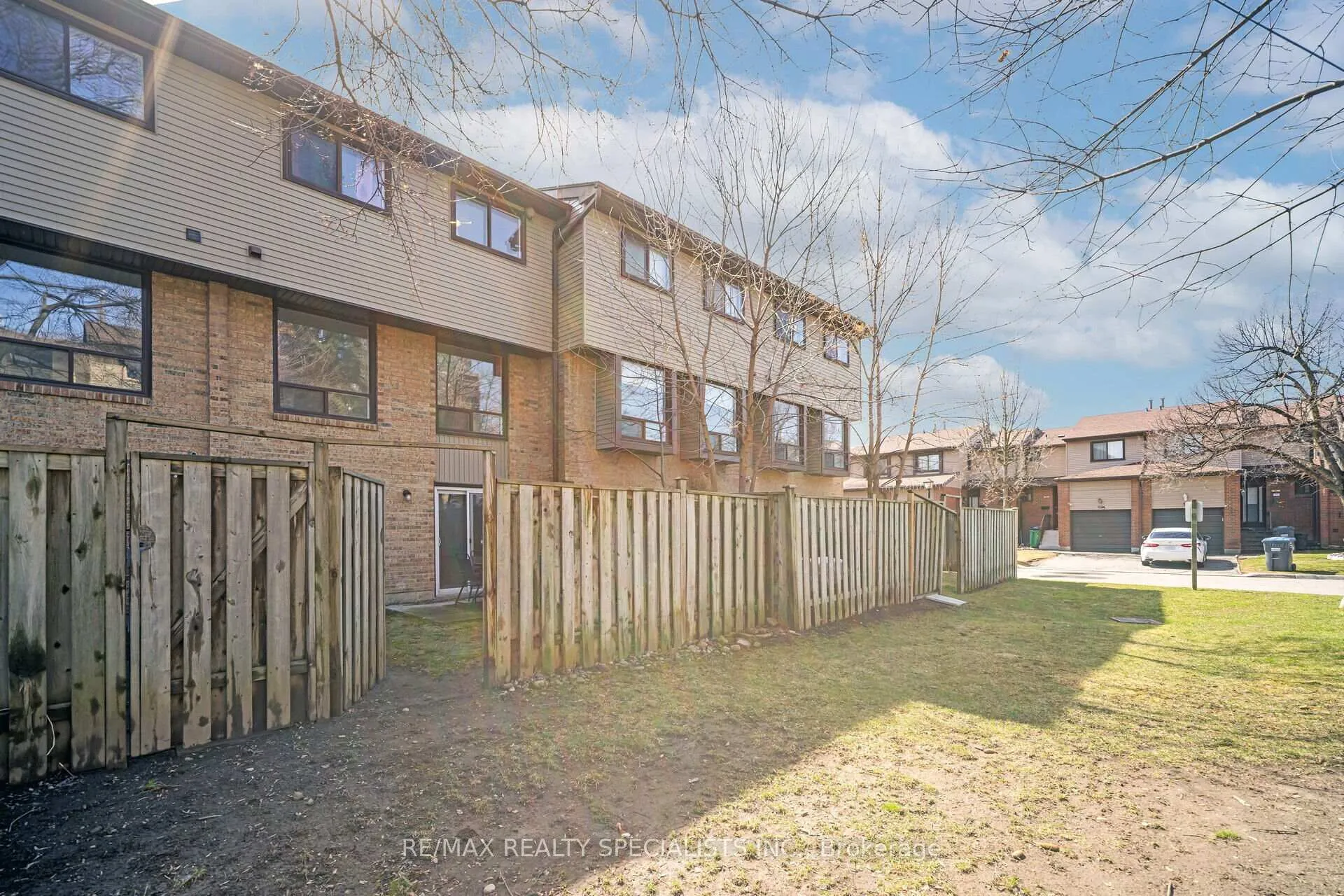 Photo 50 of 46 Carleton Place, Brampton, Bramalea West Industrial — HOMEH