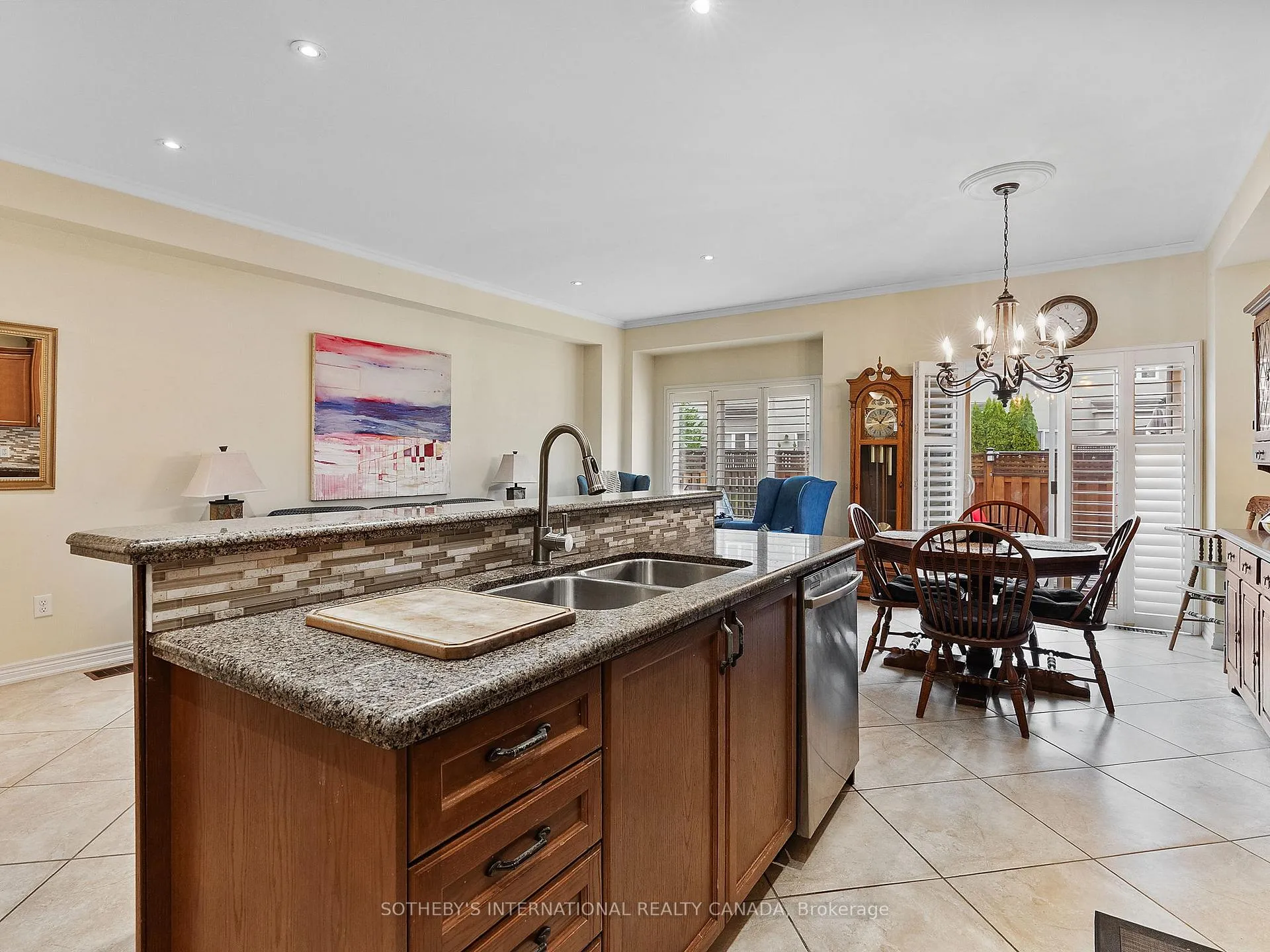 Photo 27 of 93 Forest Valley Crescent, Hamilton, Dundas — HOMEH