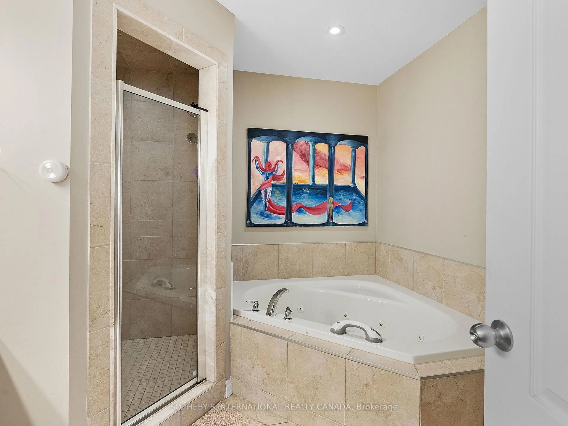 Photo 33 of 93 Forest Valley Crescent, Hamilton, Dundas — HOMEH