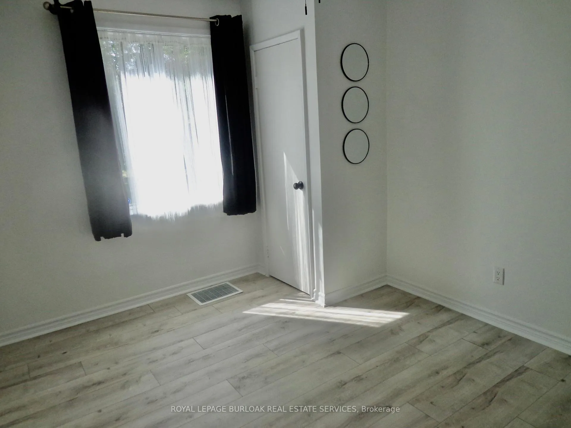 Photo 17 of 32 Grimsby Avenue, Hamilton, McQuesten — HOMEH