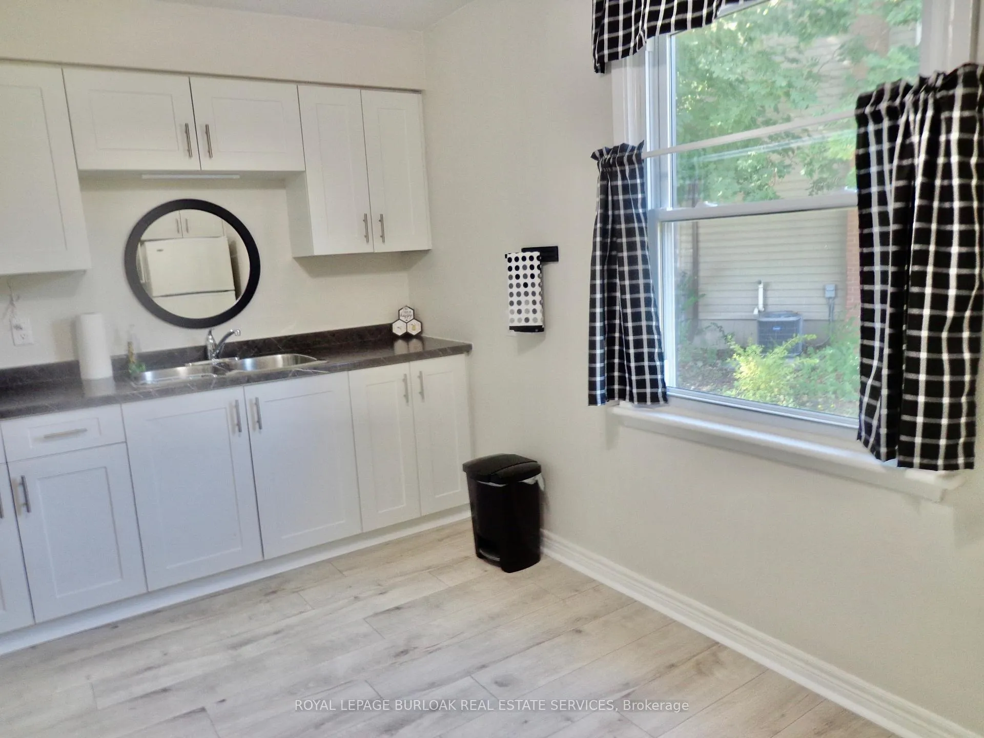 Photo 21 of 32 Grimsby Avenue, Hamilton, McQuesten — HOMEH