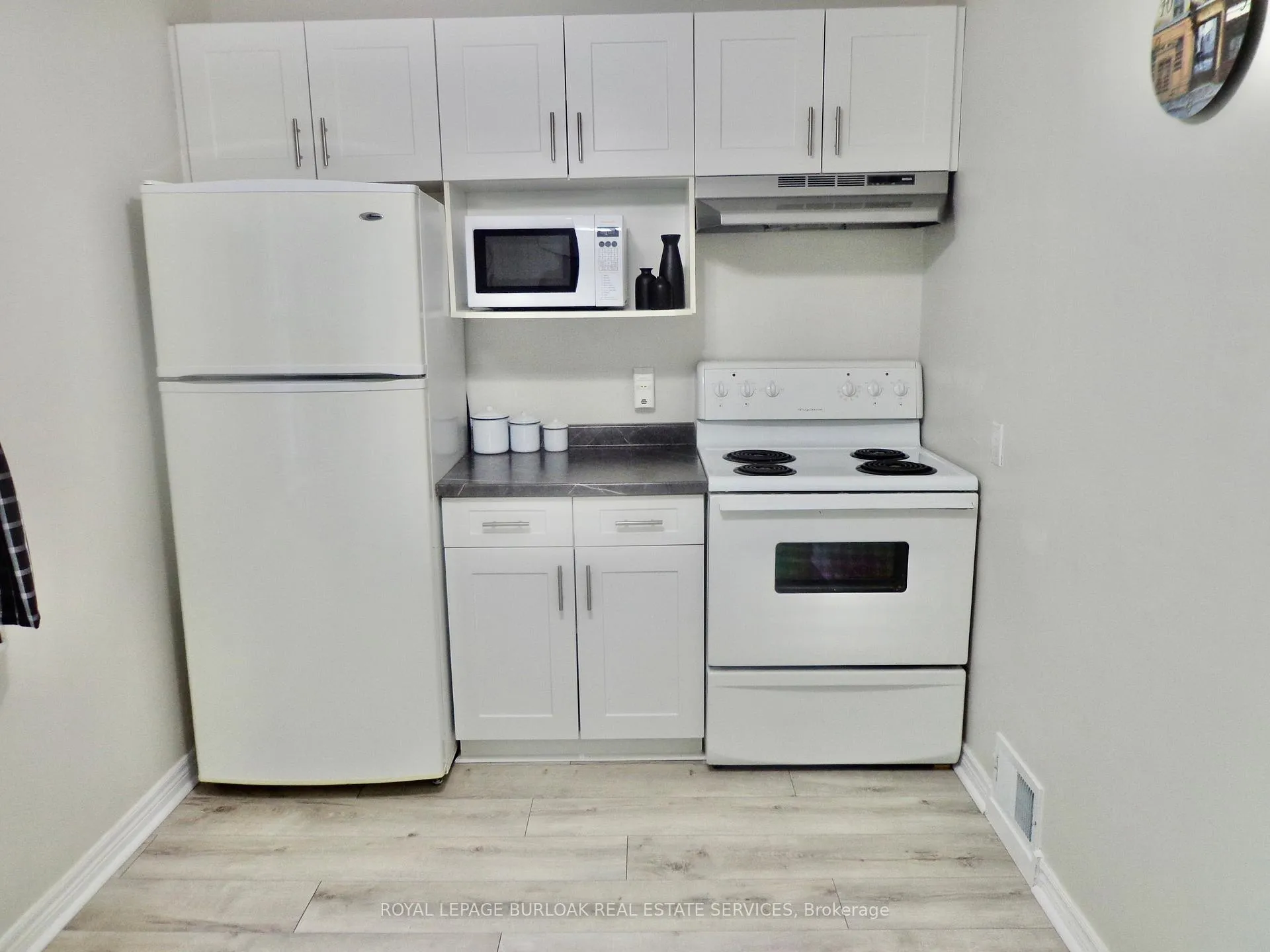 Photo 22 of 32 Grimsby Avenue, Hamilton, McQuesten — HOMEH