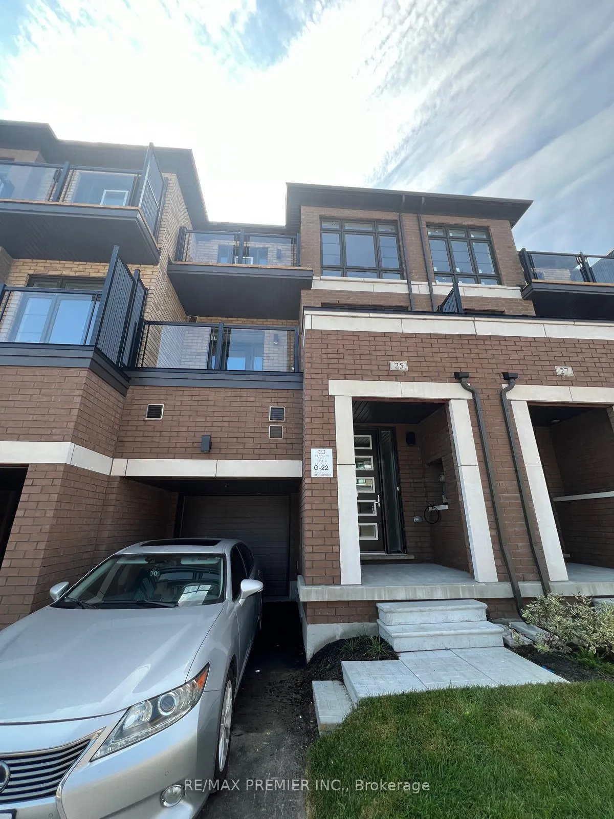 Photo 19 of 25 Bluebird Lane, Barrie, Painswick South — HOMEH
