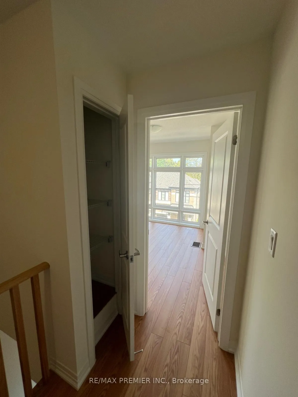 Photo 20 of 25 Bluebird Lane, Barrie, Painswick South — HOMEH