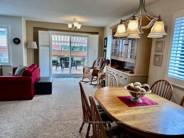 Photo 12 of 18 Shoreline Drive, Bracebridge, Macaulay — HOMEH