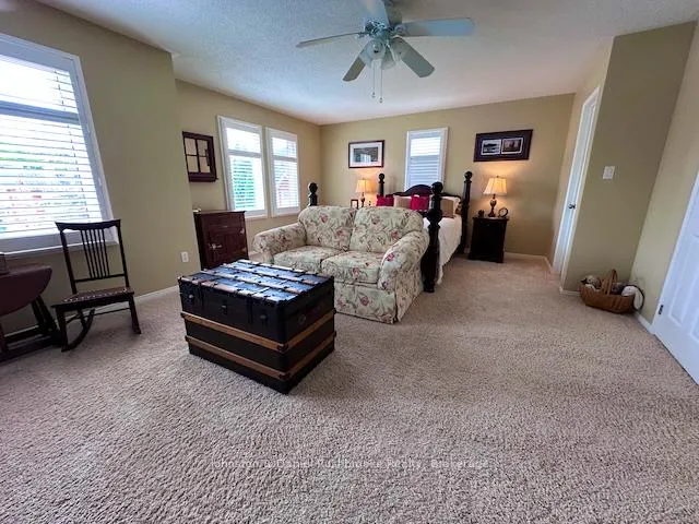 Photo 22 of 18 Shoreline Drive, Bracebridge, Macaulay — HOMEH
