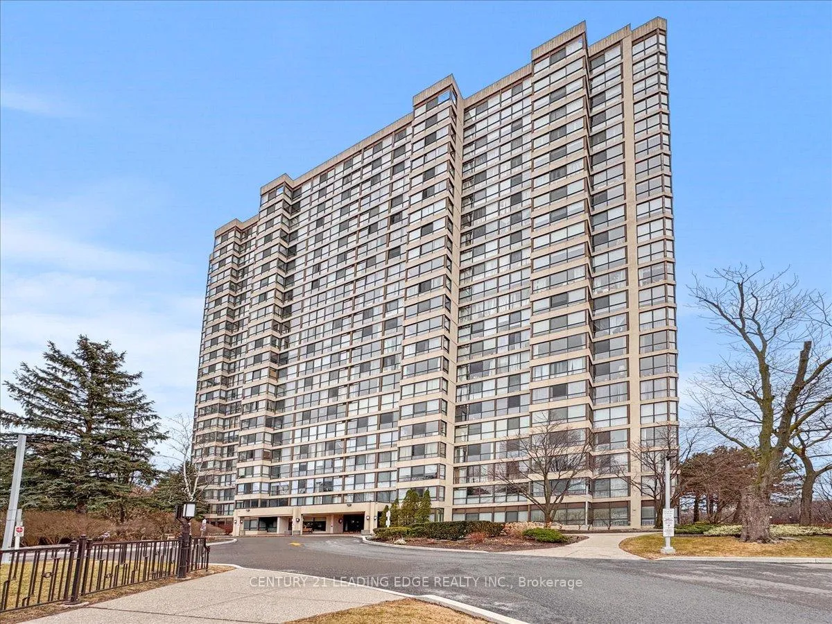 Front of Unit 1808, 131 Torresdale Avenue