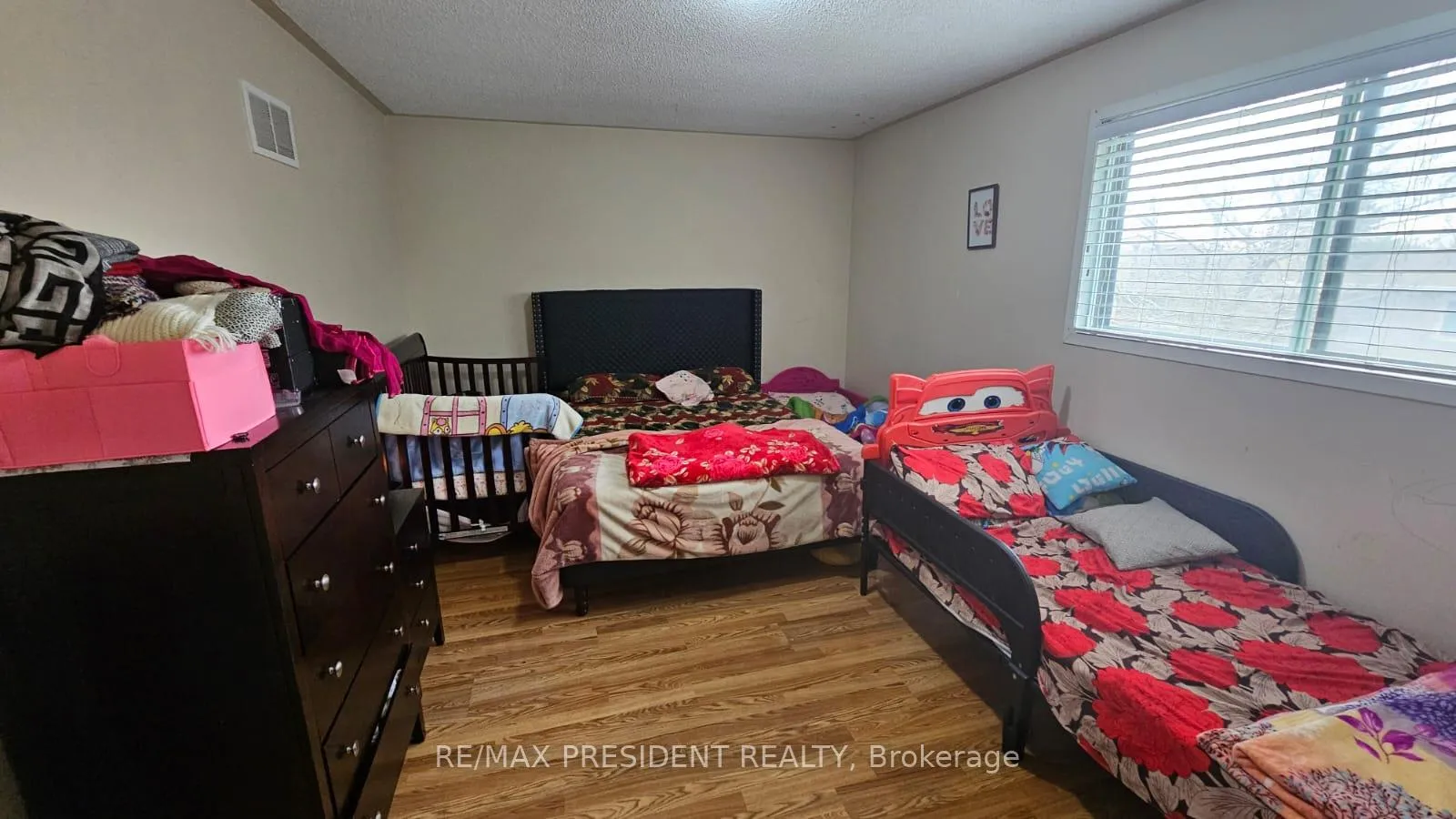 Photo 17 of 1 Shenstone Avenue, Brampton, Heart Lake West — HOMEH
