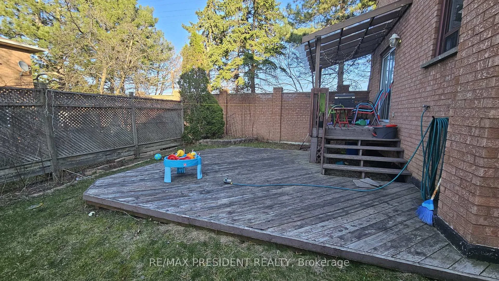 Photo 19 of 1 Shenstone Avenue, Brampton, Heart Lake West — HOMEH