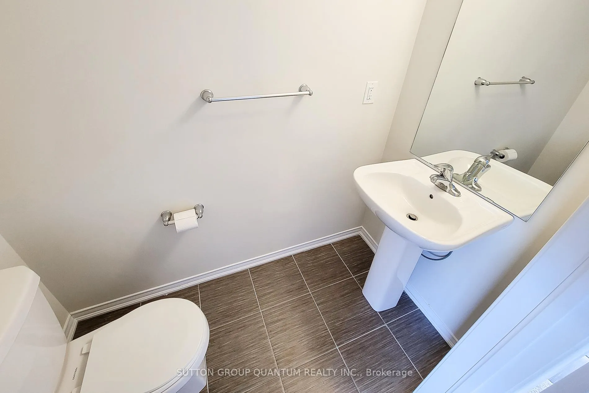Photo 7 of 21 Utter Place, Hamilton, Stoney Creek — HOMEH