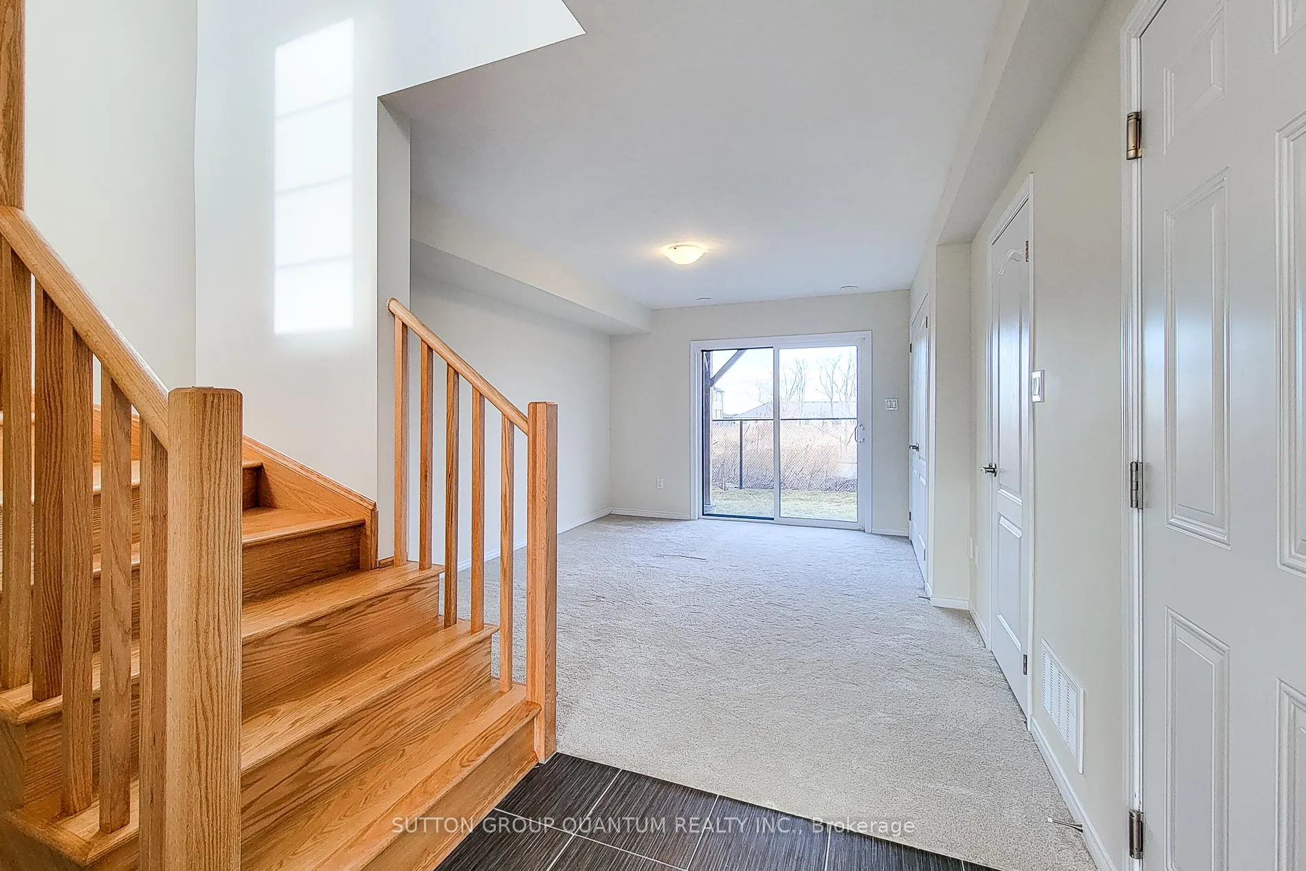 Photo 8 of 21 Utter Place, Hamilton, Stoney Creek — HOMEH