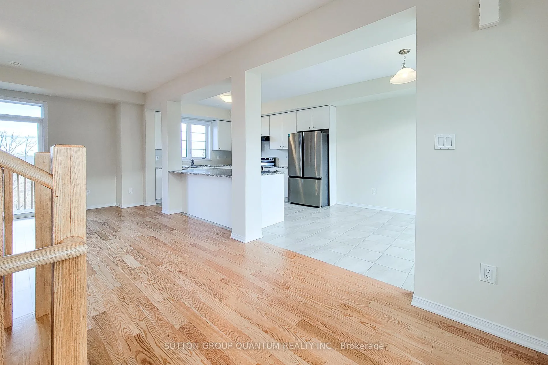 Photo 11 of 21 Utter Place, Hamilton, Stoney Creek — HOMEH