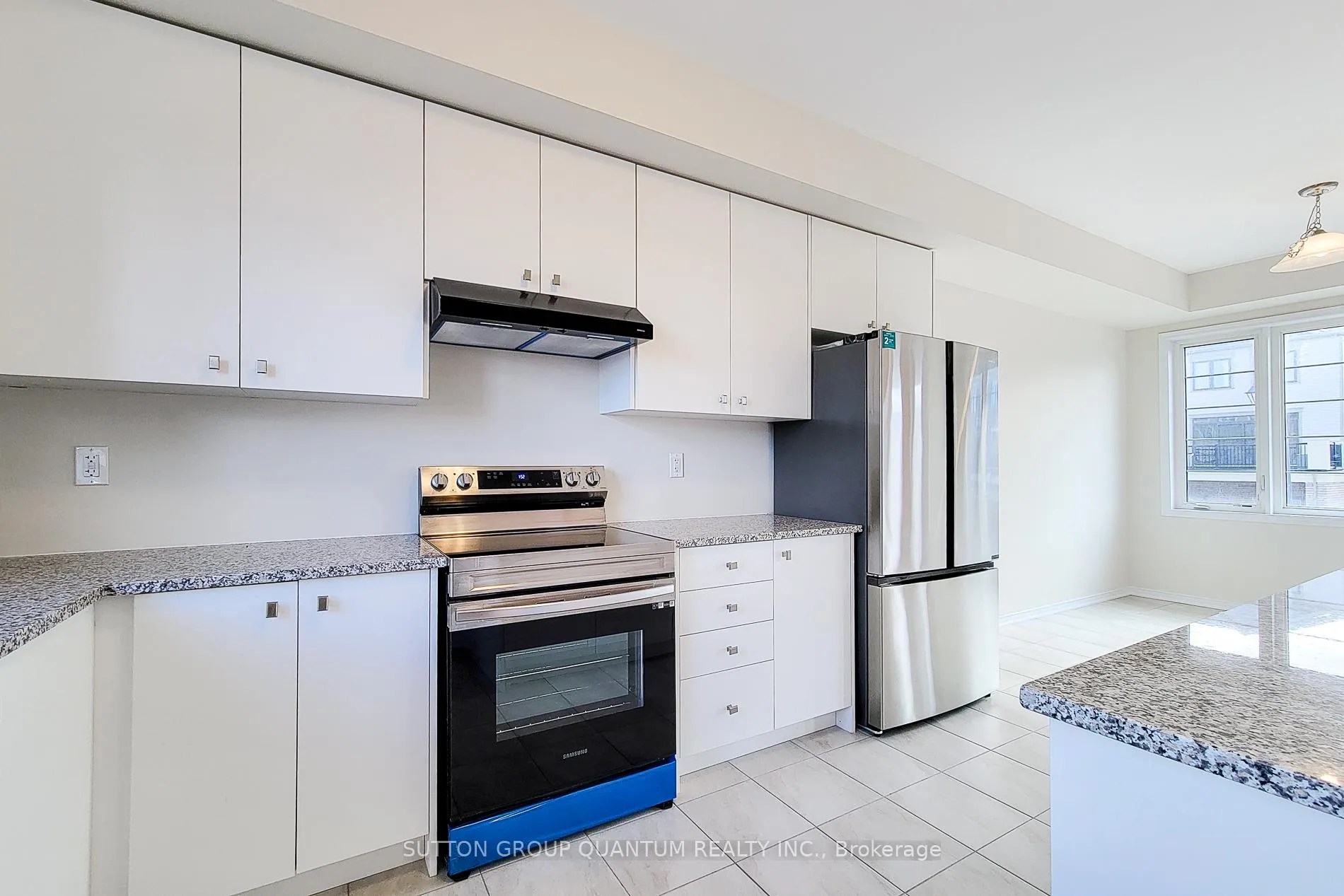 Photo 14 of 21 Utter Place, Hamilton, Stoney Creek — HOMEH