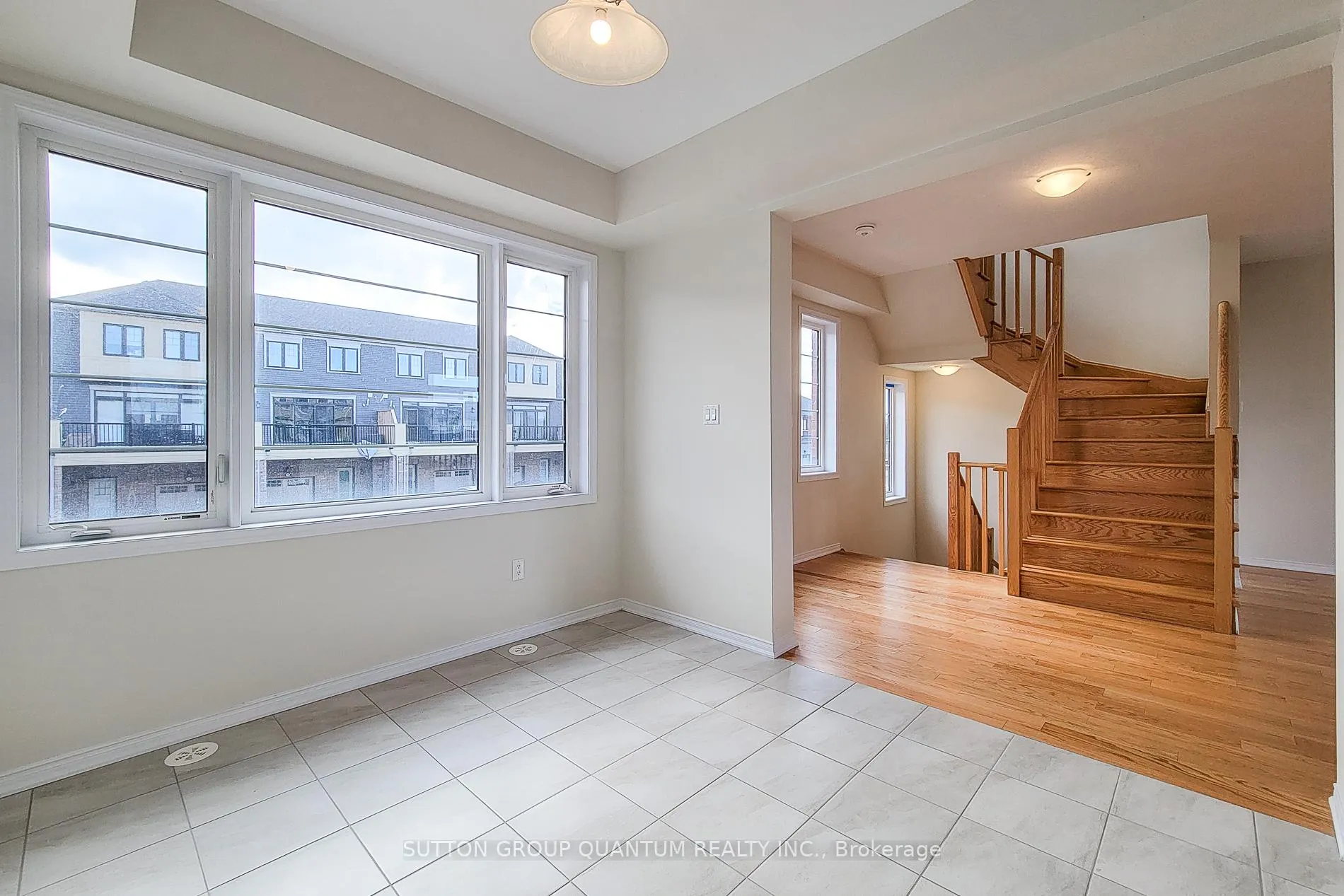 Photo 16 of 21 Utter Place, Hamilton, Stoney Creek — HOMEH