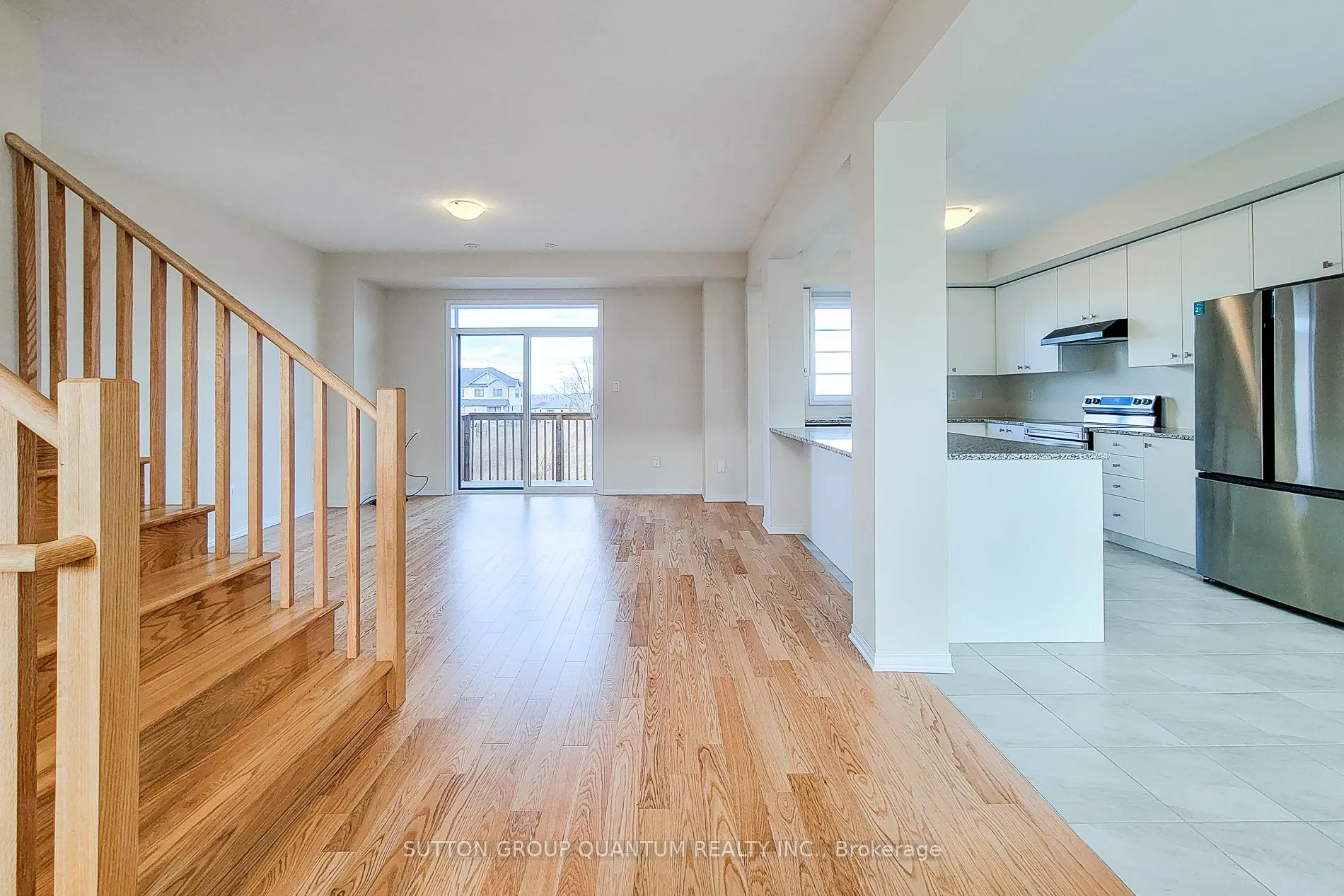 Photo 17 of 21 Utter Place, Hamilton, Stoney Creek — HOMEH