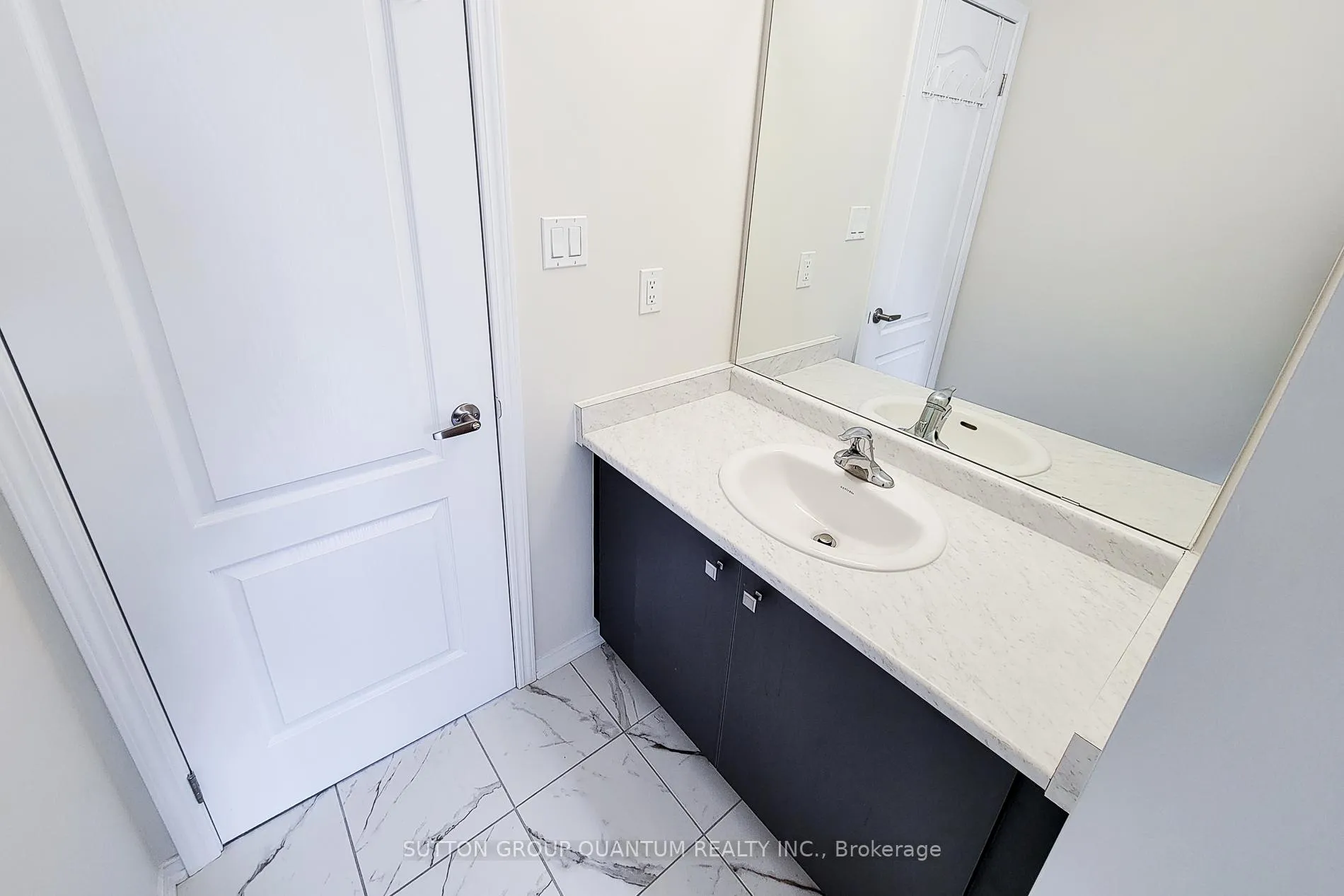 Photo 26 of 21 Utter Place, Hamilton, Stoney Creek — HOMEH