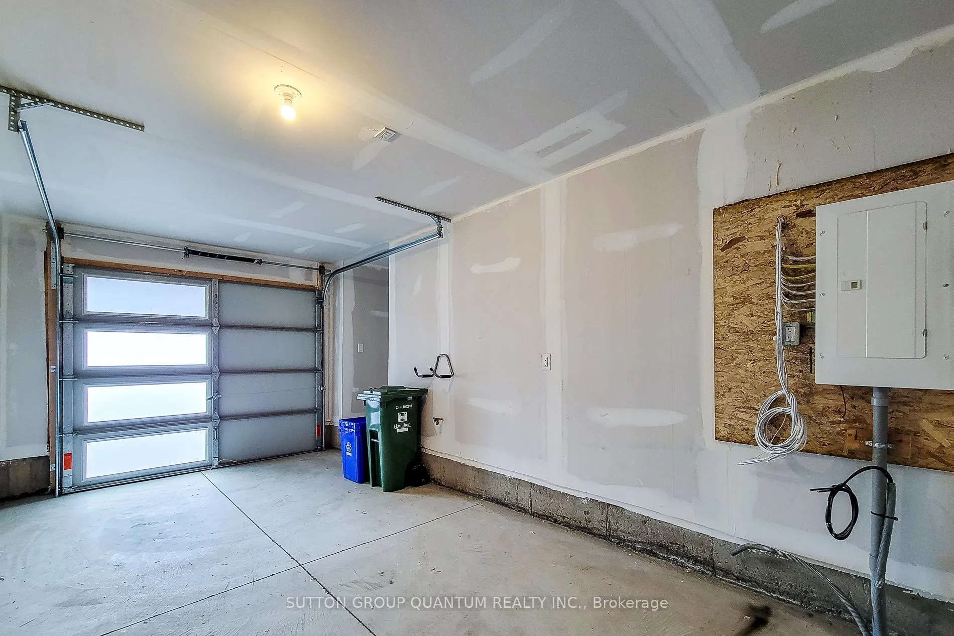 Photo 37 of 21 Utter Place, Hamilton, Stoney Creek — HOMEH