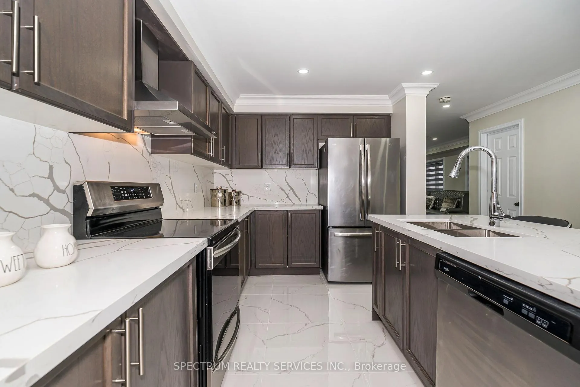 Photo 23 of 12 Camilleri Road, Ajax, Central East — HOMEH