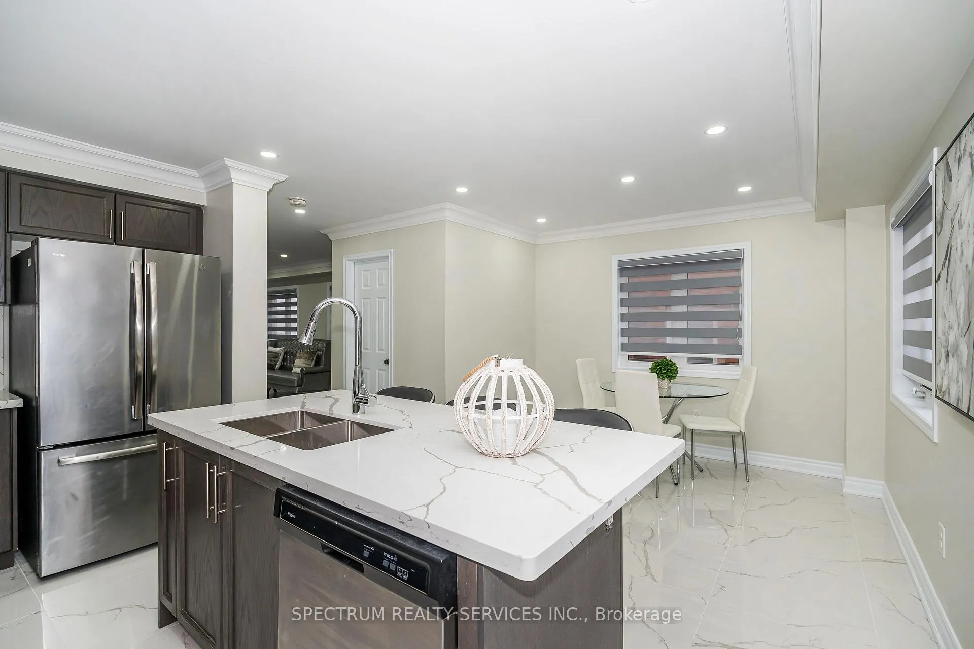 Photo 24 of 12 Camilleri Road, Ajax, Central East — HOMEH