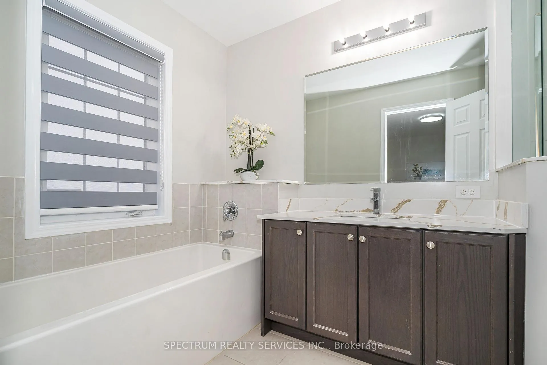 Photo 33 of 12 Camilleri Road, Ajax, Central East — HOMEH