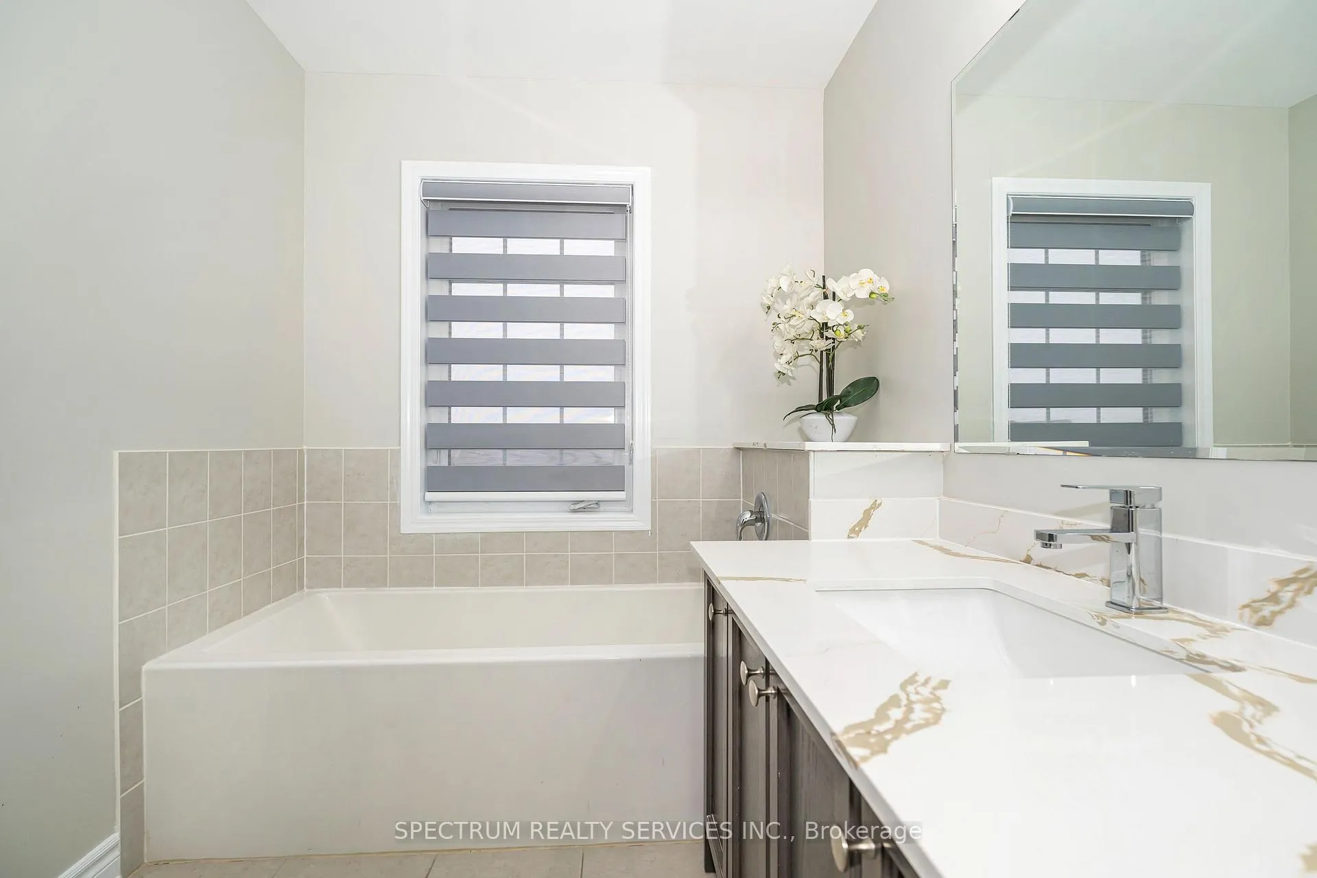 Photo 35 of 12 Camilleri Road, Ajax, Central East — HOMEH