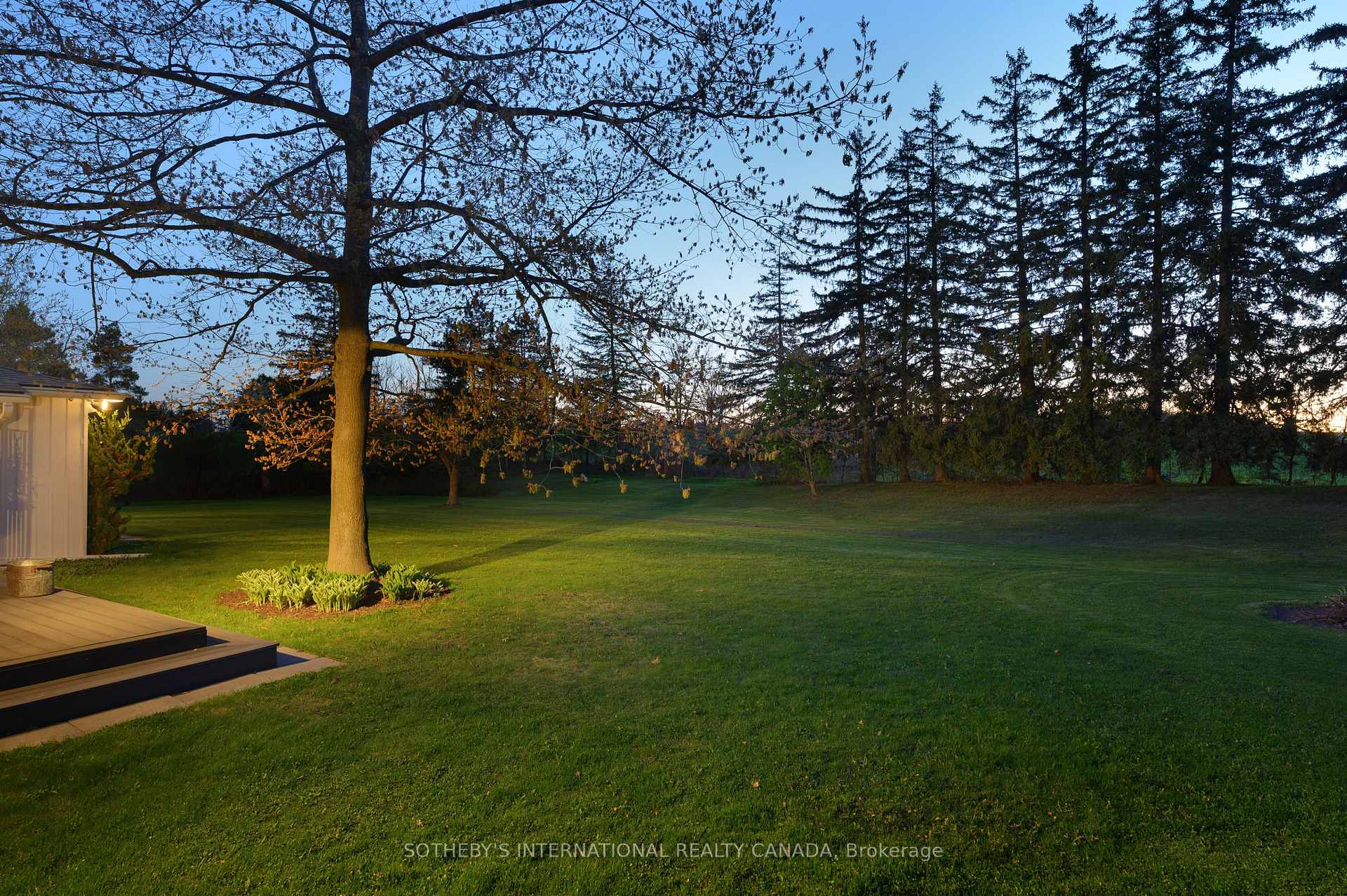 Photo 3 of 2501 1 Sideroad, Burlington, Rural Burlington — HOMEH
