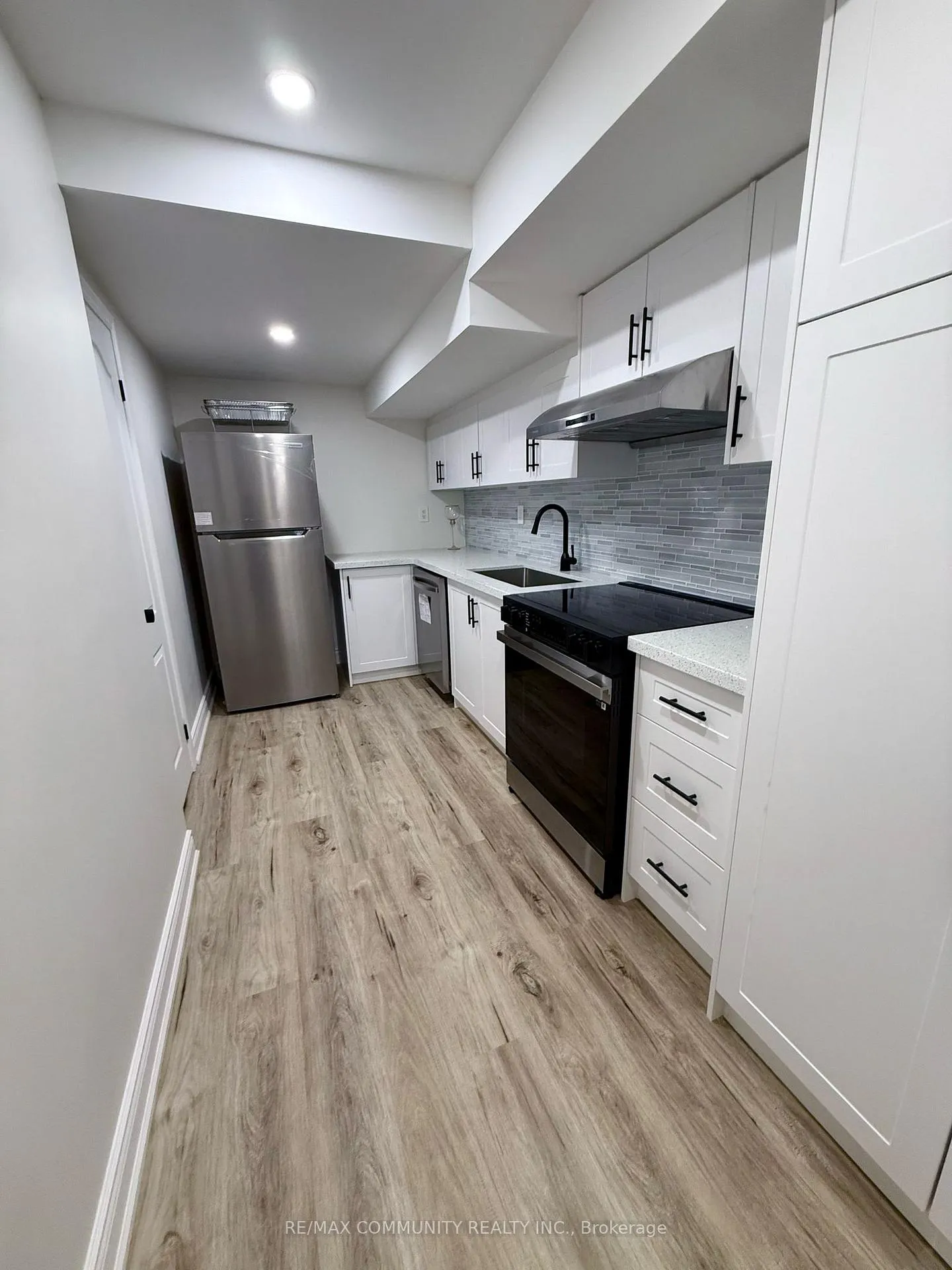 Photo 3 of 34 Hurst Drive, Ajax, Northwest Ajax — HOMEH