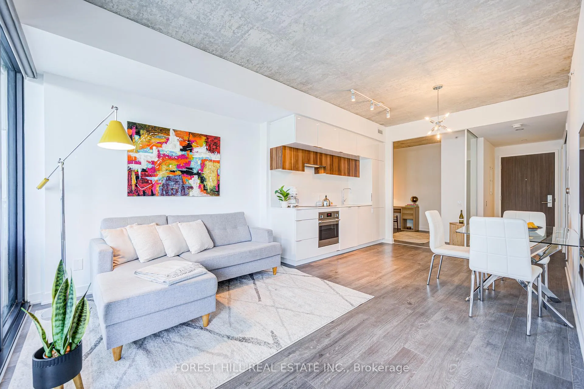 Photo 1 of Unit 2501, 185 Roehampton Avenue, Toronto, Mount Pleasant West — HOMEH