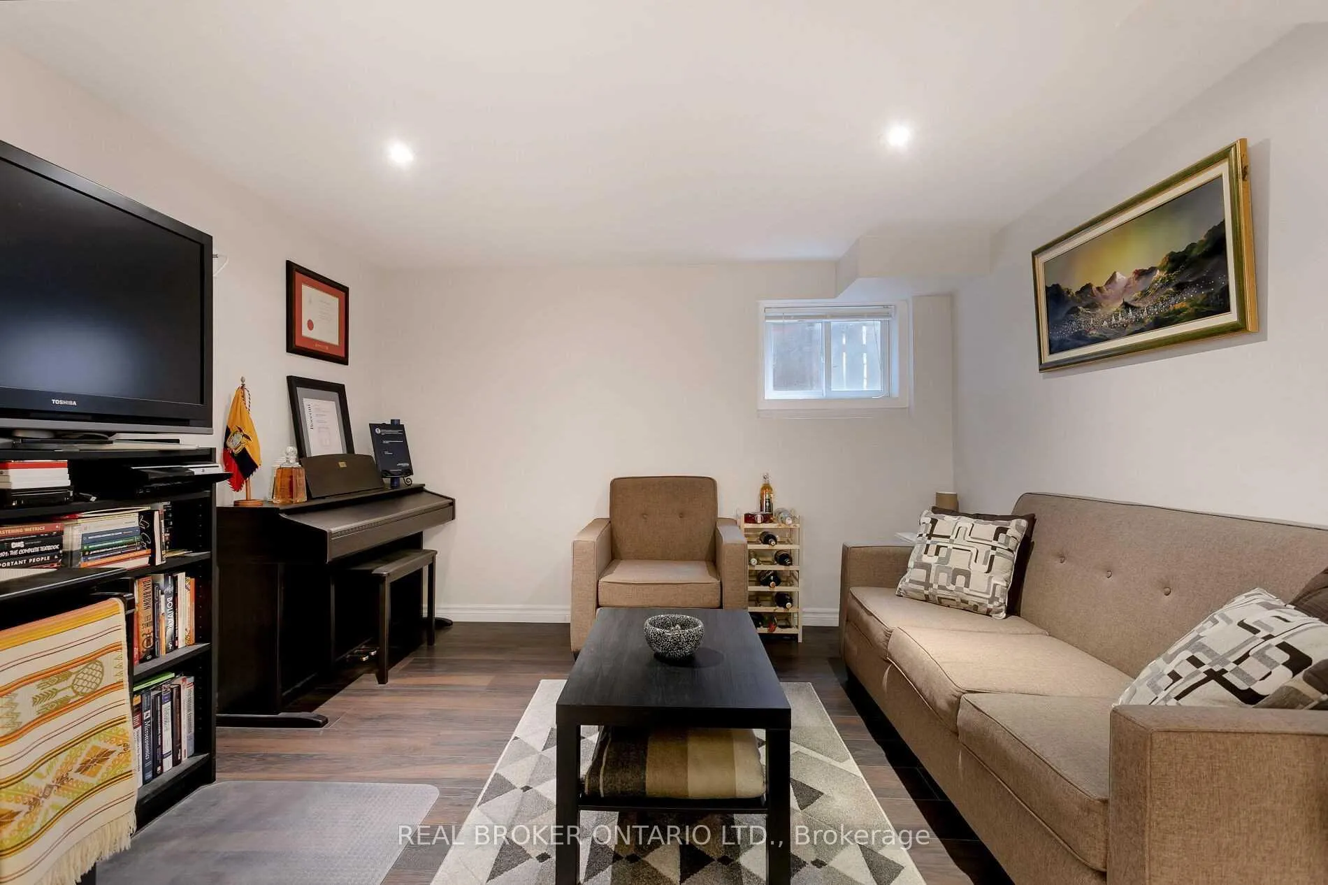 Photo 2 of Unit L-Front, 57 Lanark Avenue, Toronto, Oakwood Village — HOMEH