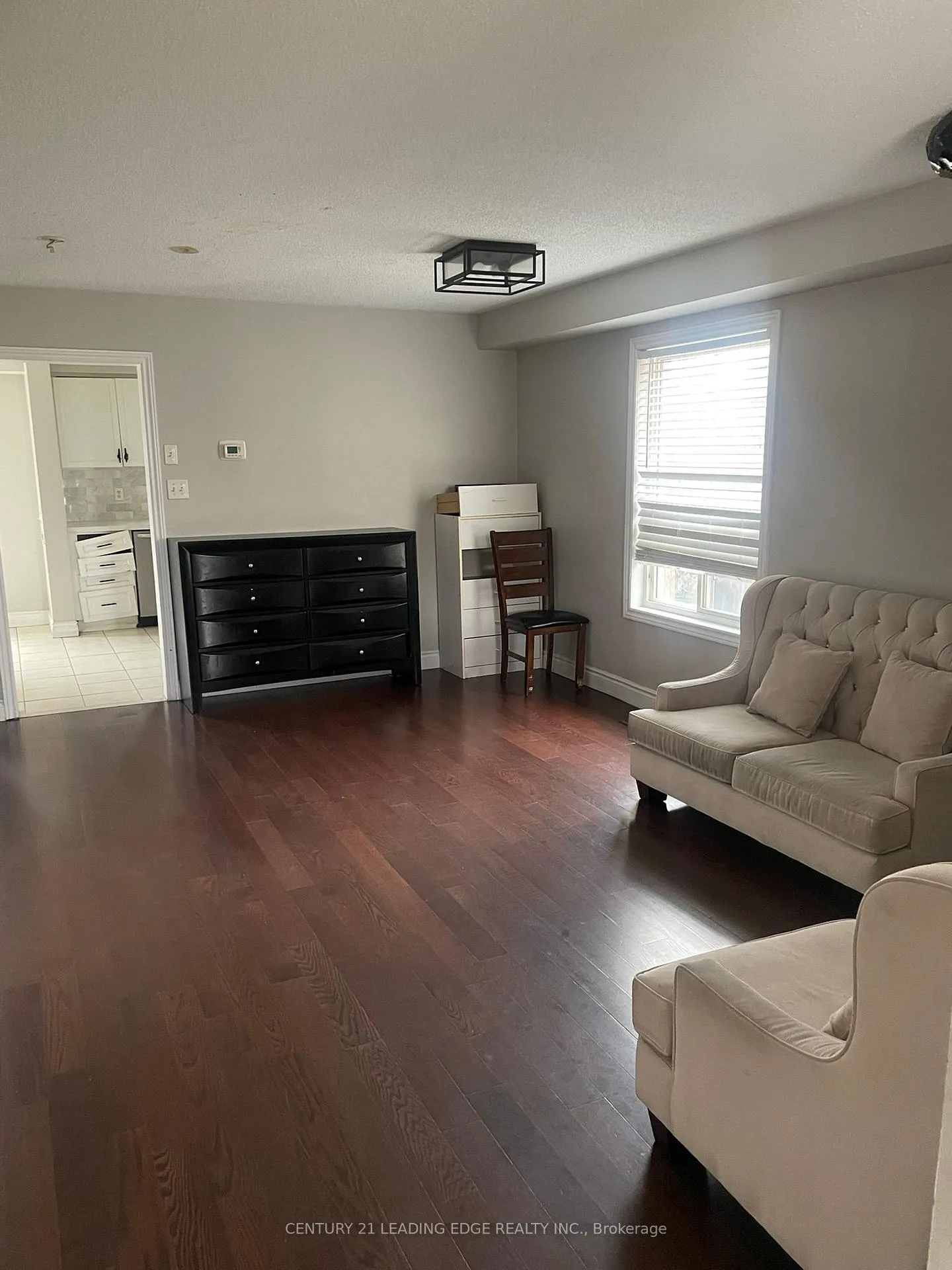 Photo 2 of Unit Upper, 17 Heathwood Drive, Brampton, Fletcher's Meadow — HOMEH
