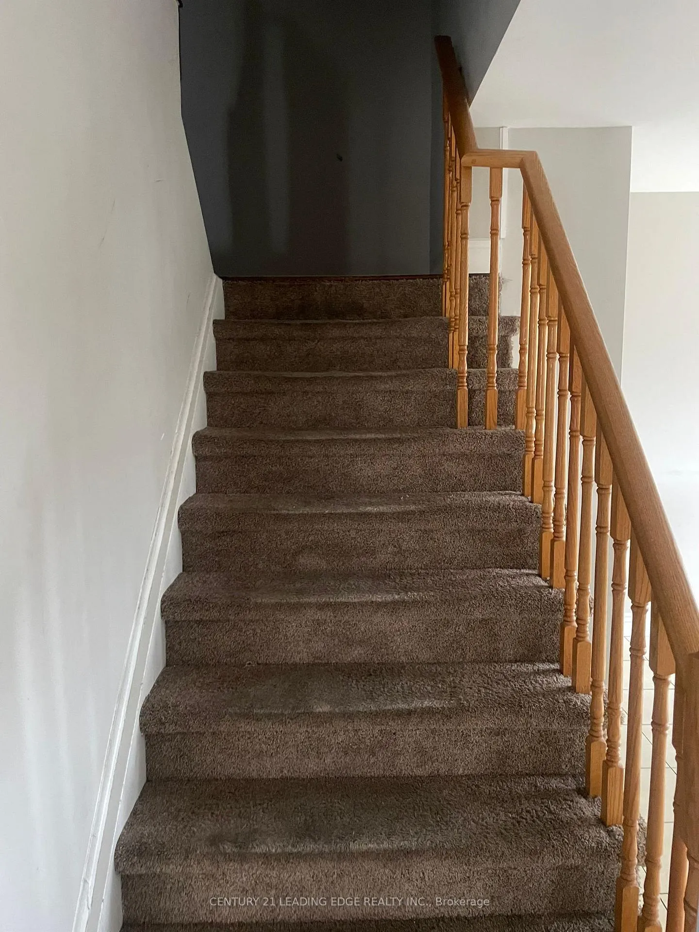 Photo 6 of Unit Upper, 17 Heathwood Drive, Brampton, Fletcher's Meadow — HOMEH