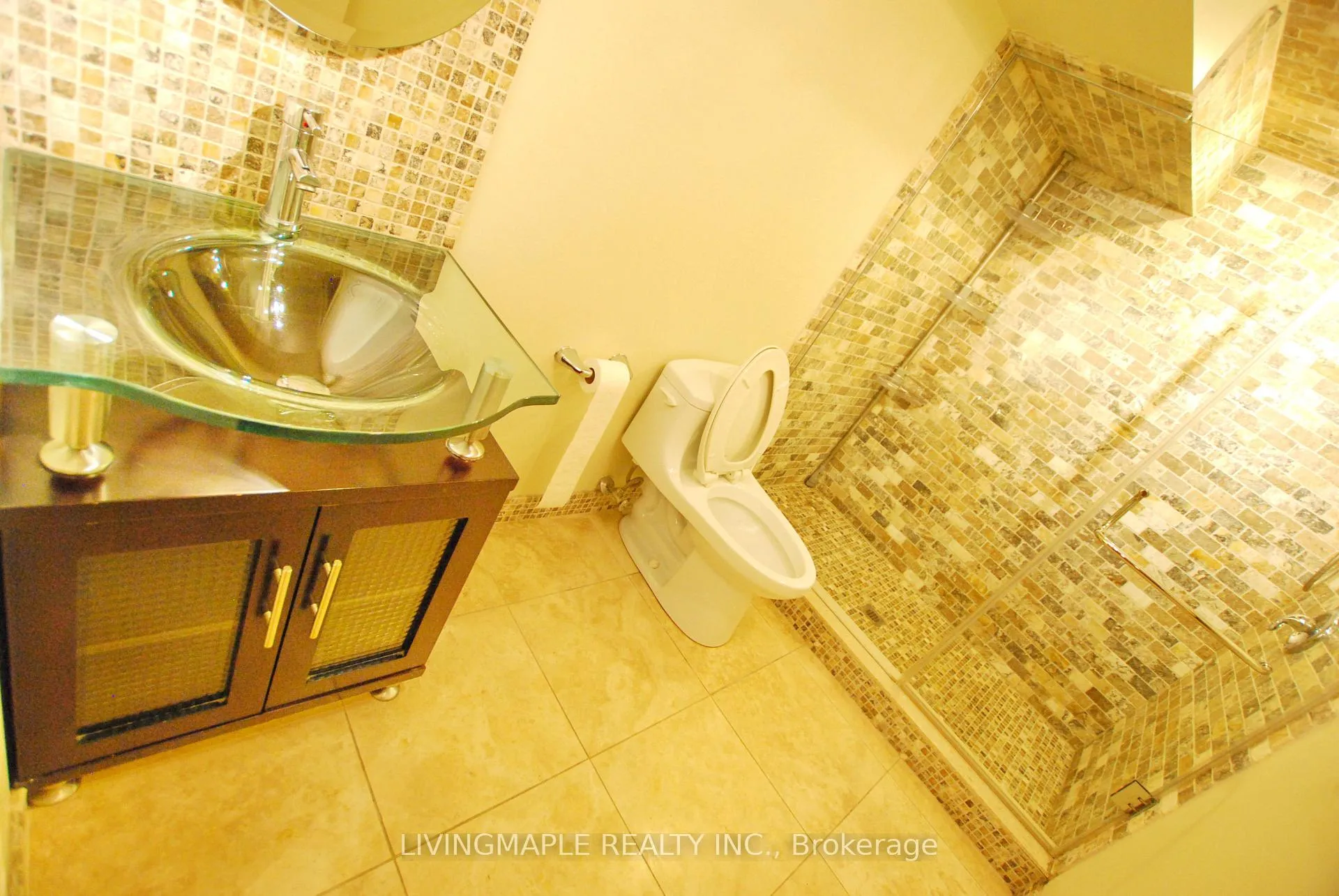 Photo 31 of 19 Ladyslipper Court, Markham, Bayview Glen — HOMEH