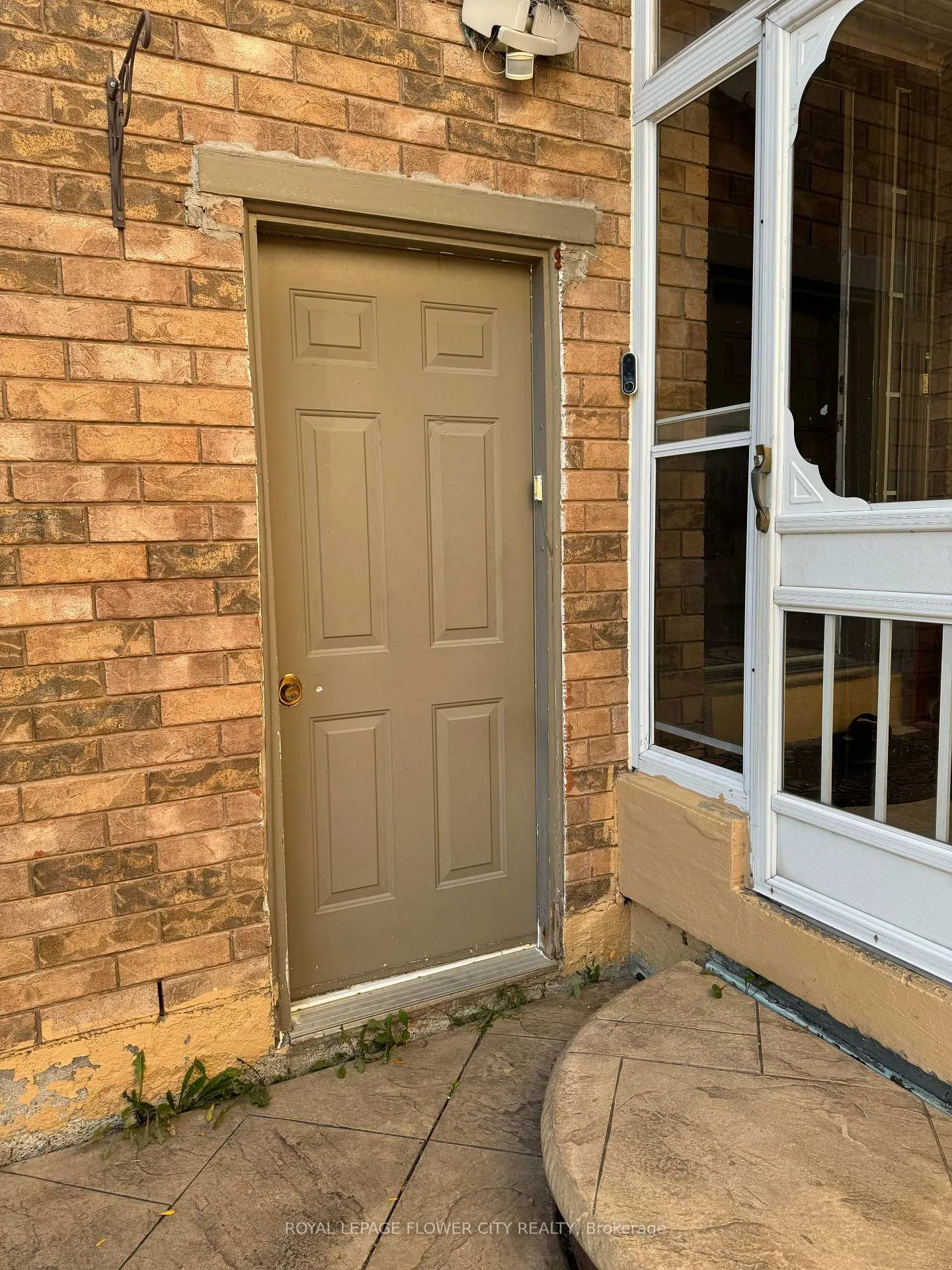 Photo 2 of Unit Bsmt, 123 Bunchberry Way, Brampton, Sandringham-Wellington — HOMEH