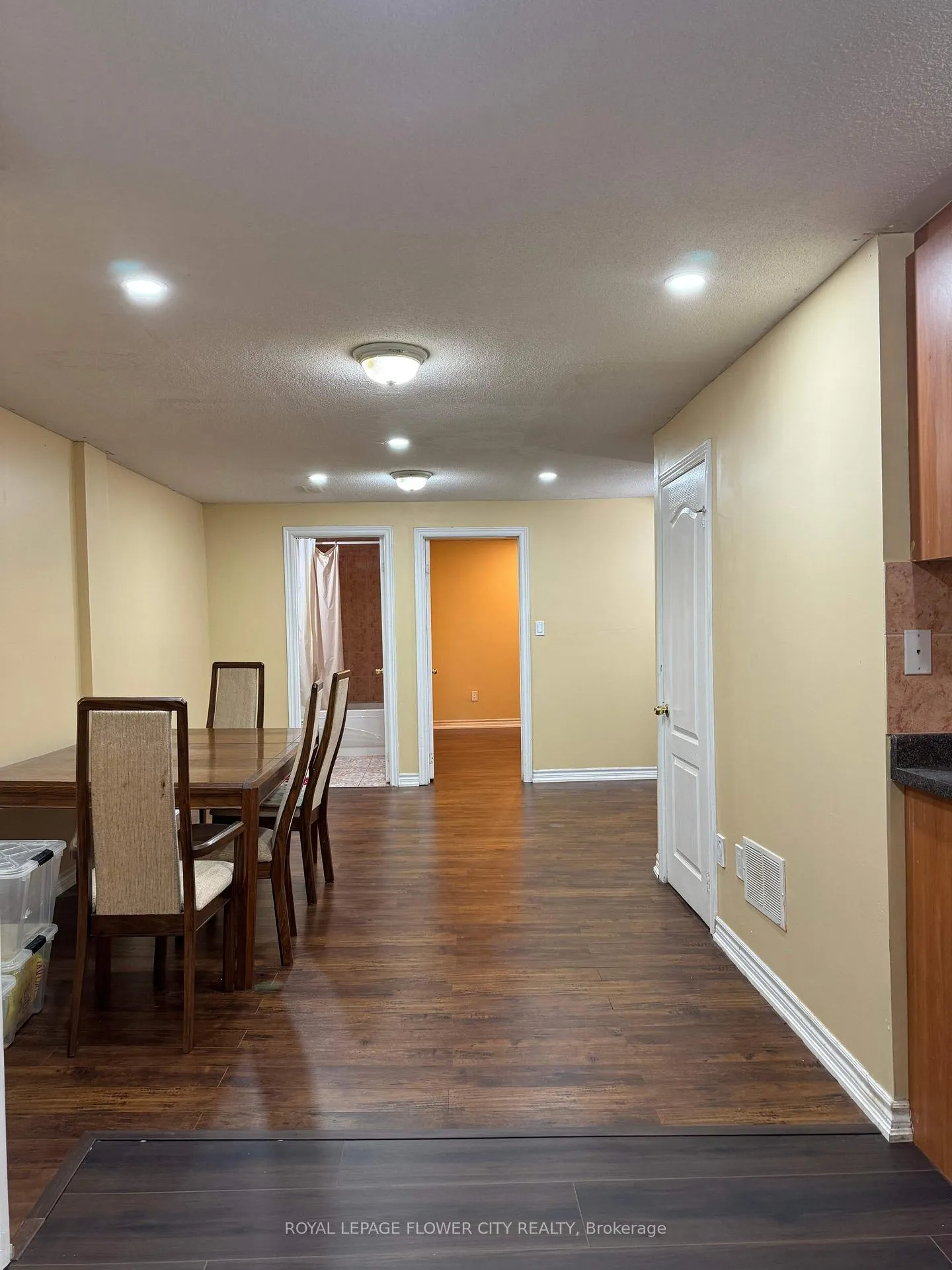 Photo 10 of Unit Bsmt, 123 Bunchberry Way, Brampton, Sandringham-Wellington — HOMEH