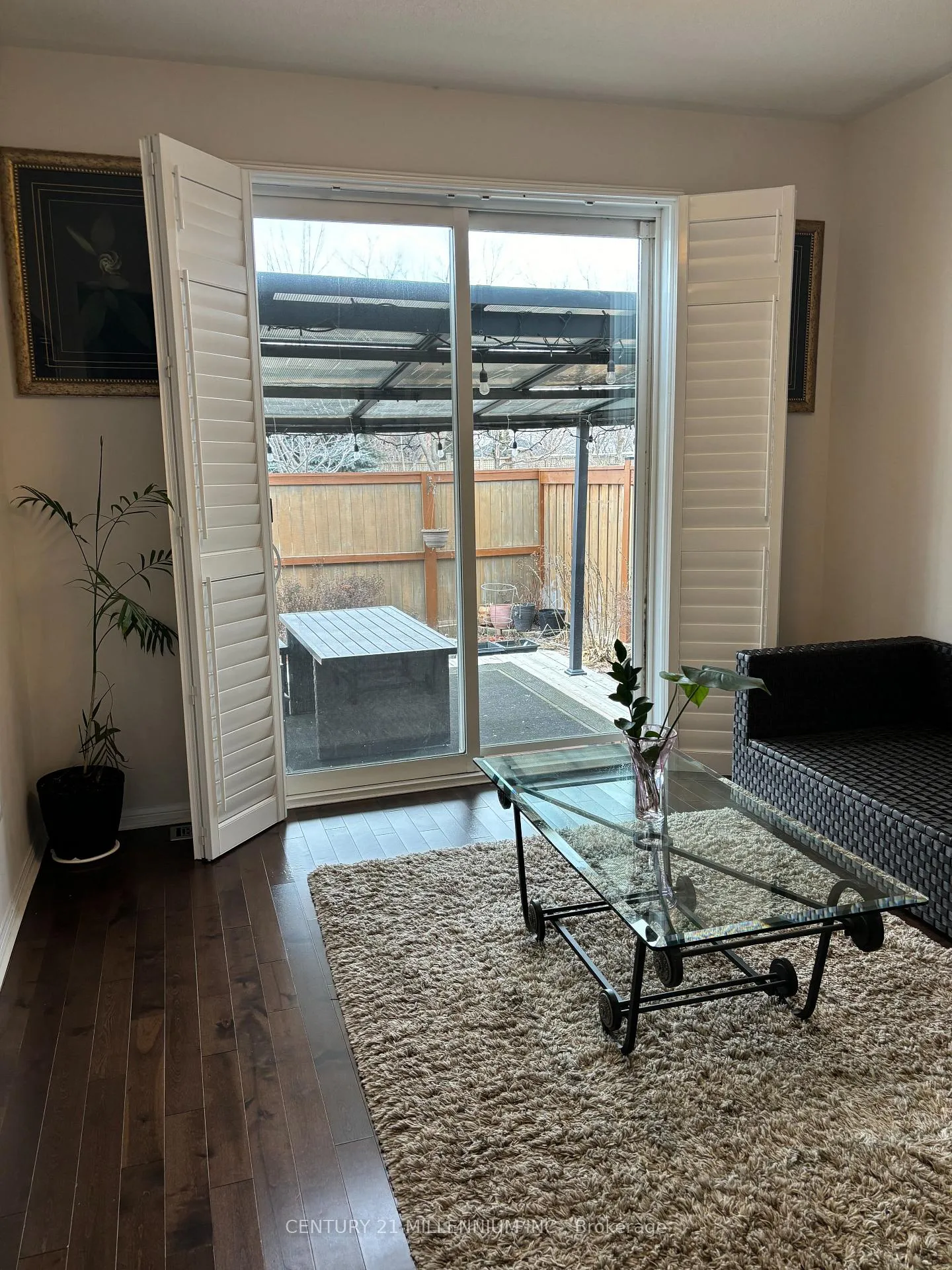 Photo 6 of 23 Klemscott Road, Brampton, Northwest Brampton — HOMEH