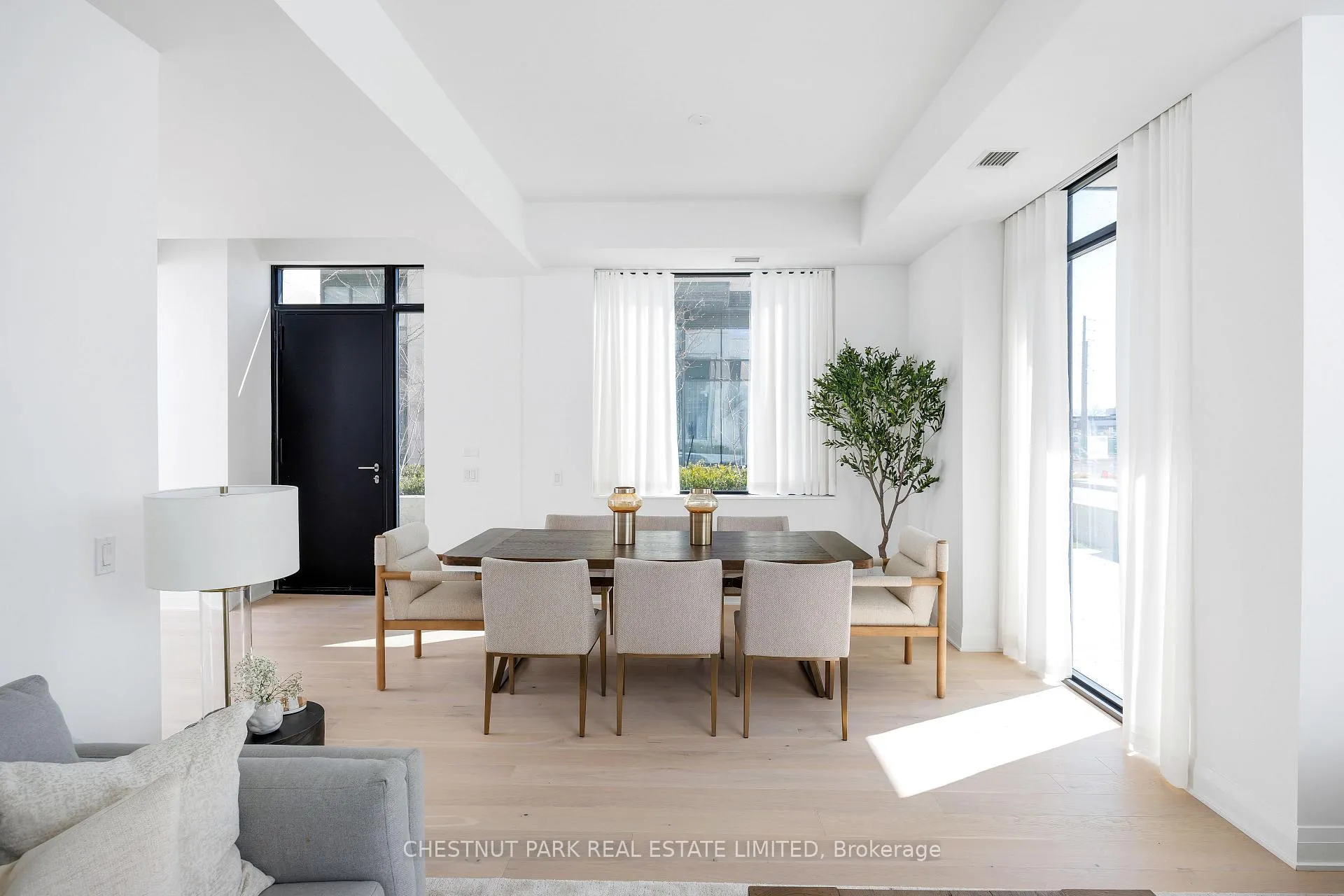 Photo 2 of Unit TH 8, 33 Frederick Todd Way, Toronto, Thorncliffe Park — HOMEH