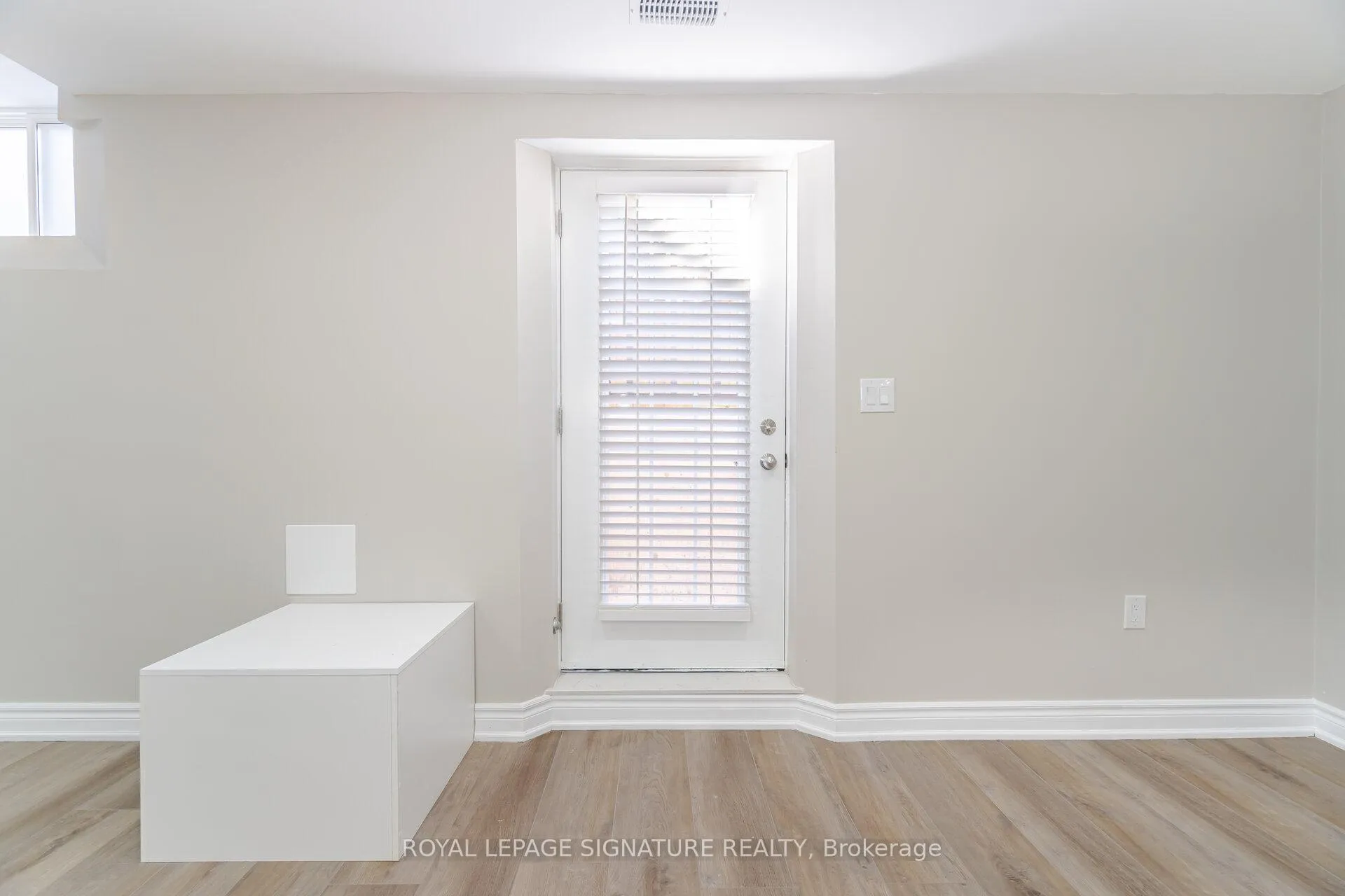 Photo 5 of Unit 2, 139 Don Minaker Drive, Brampton, Bram East — HOMEH
