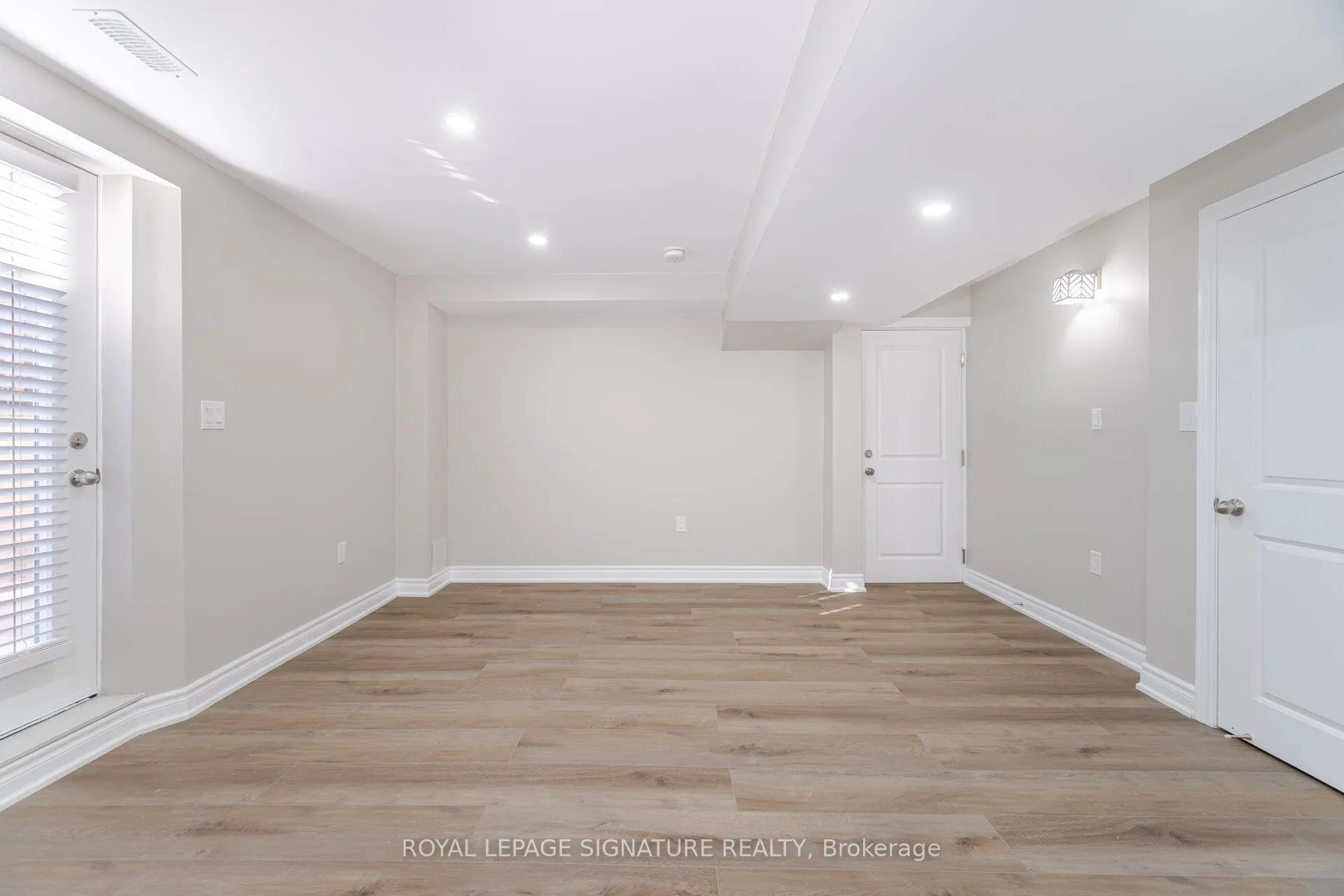 Photo 6 of Unit 2, 139 Don Minaker Drive, Brampton, Bram East — HOMEH