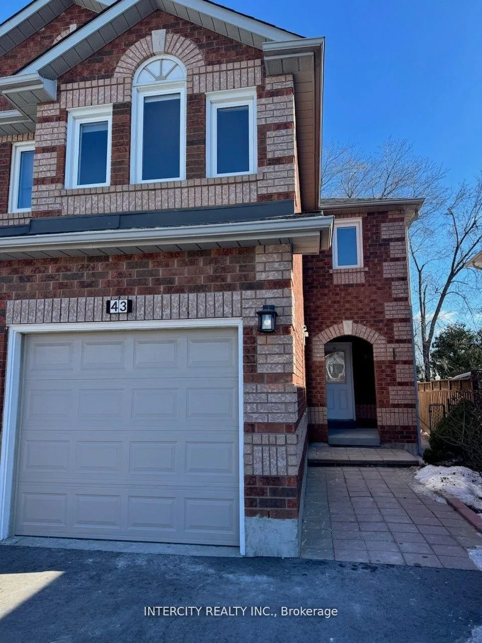 Front of Unit BSMT, 43 Parkfield Court