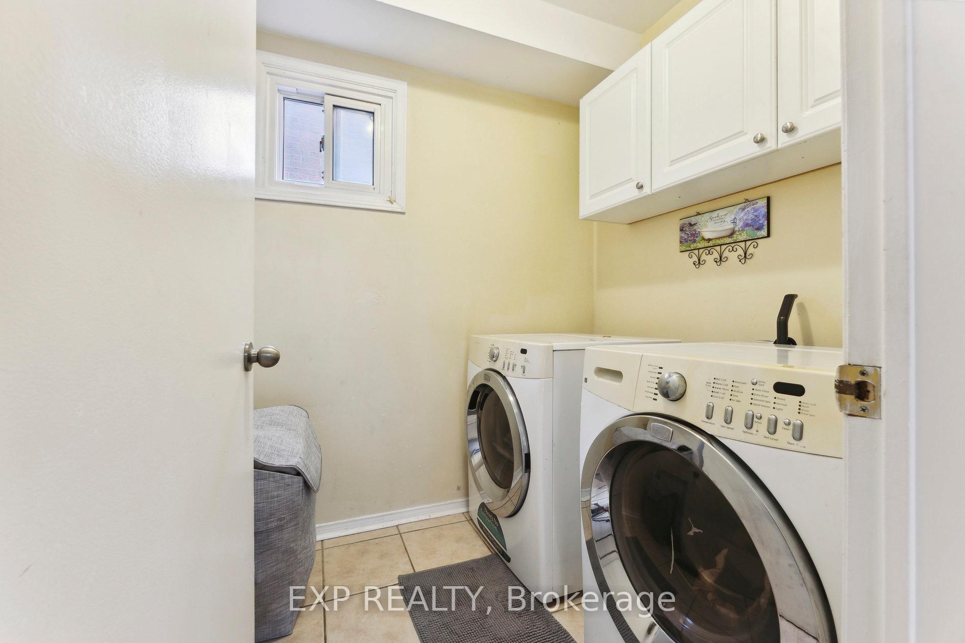 Photo 7 of 54 Magill Drive, Ajax, Central — HOMEH